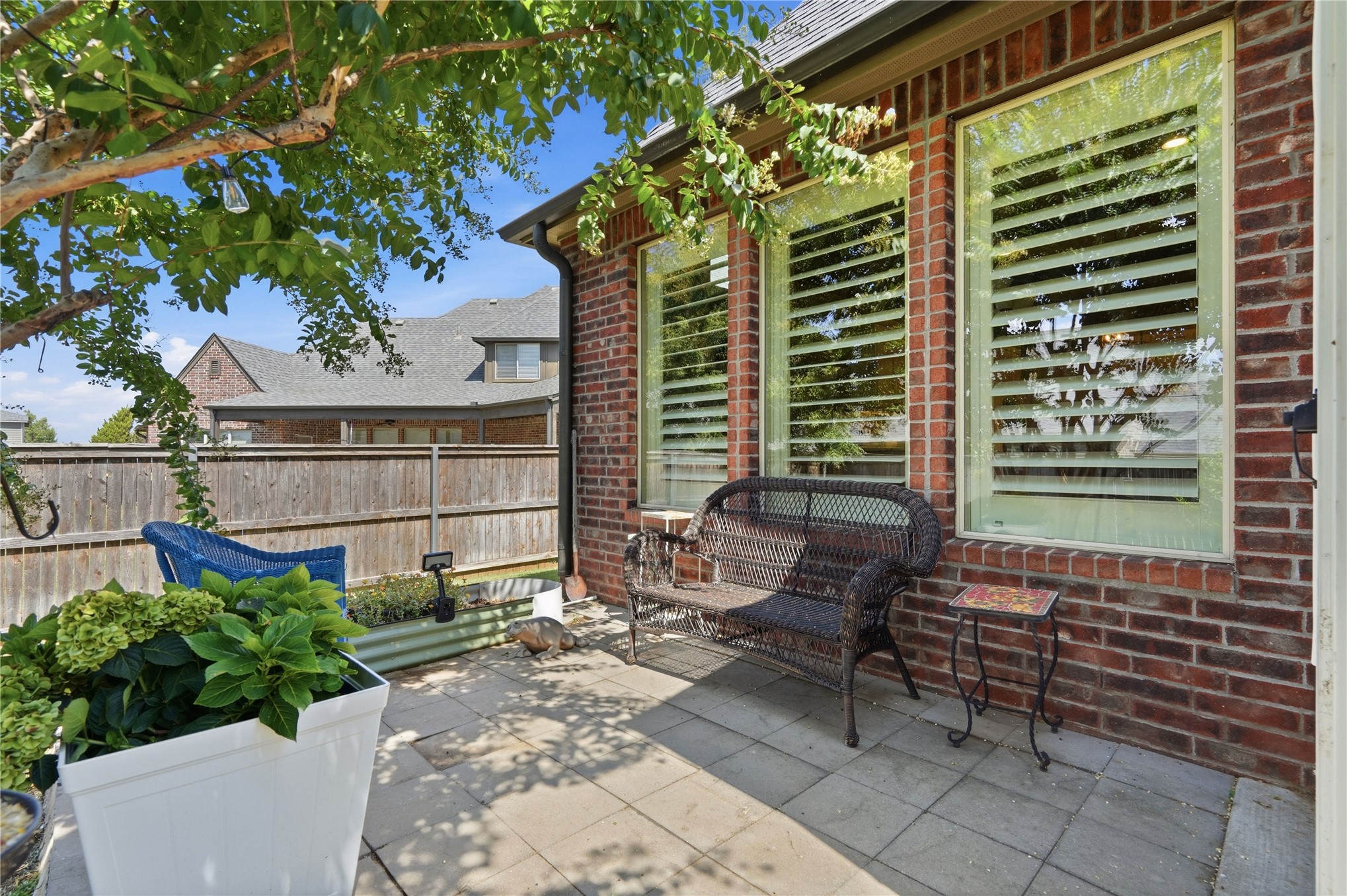 12924 S 2nd Place Property Photo 35