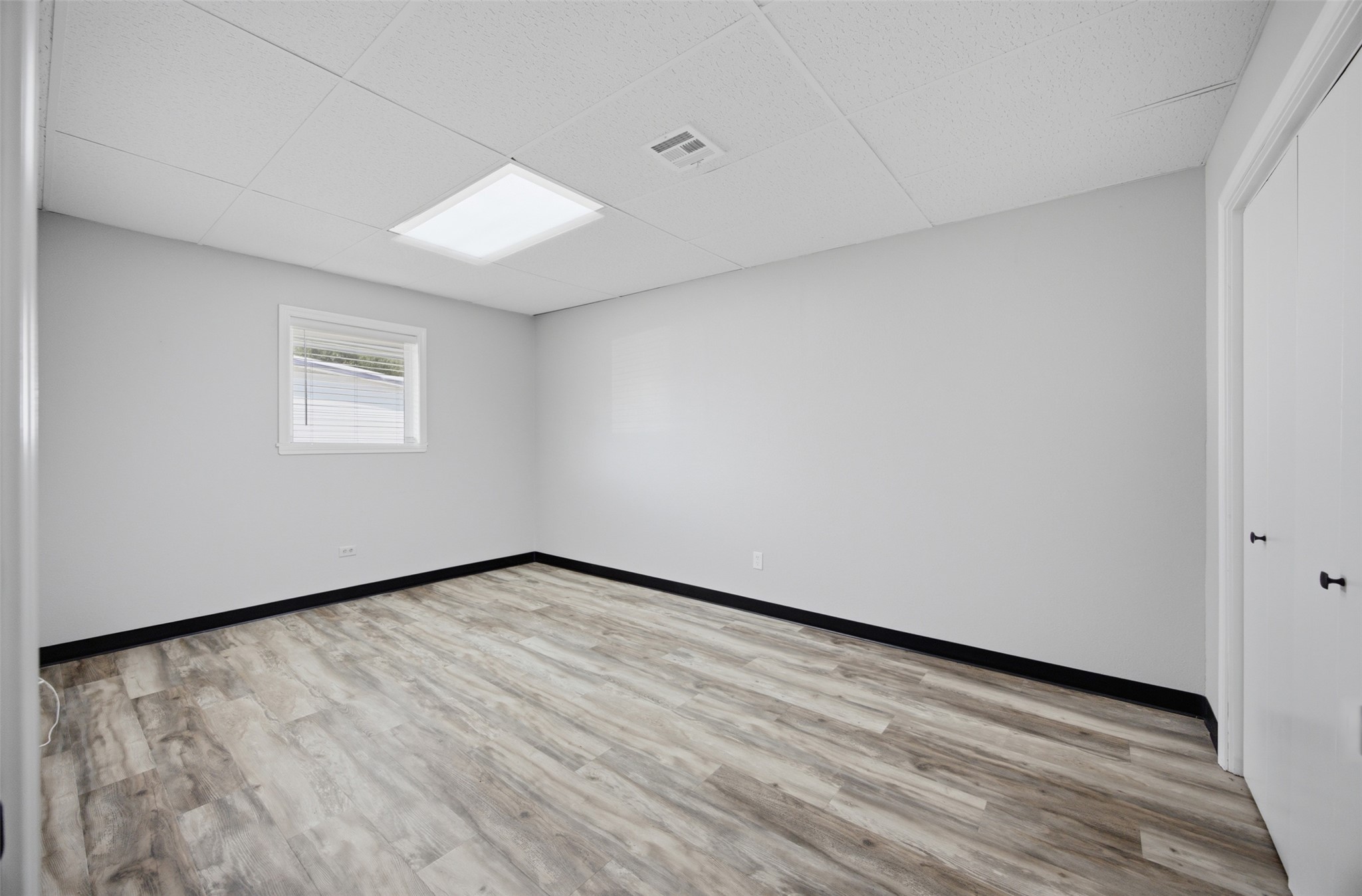 1230 S Main Street Property Photo 22
