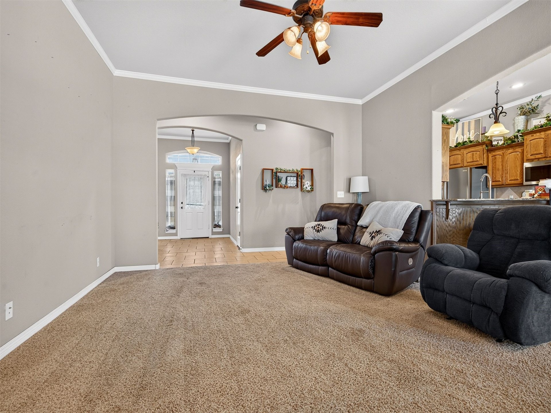 4443 Walnut Street Property Photo 9