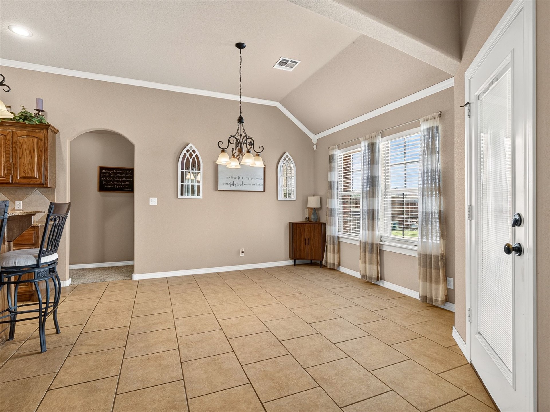 4443 Walnut Street Property Photo 20