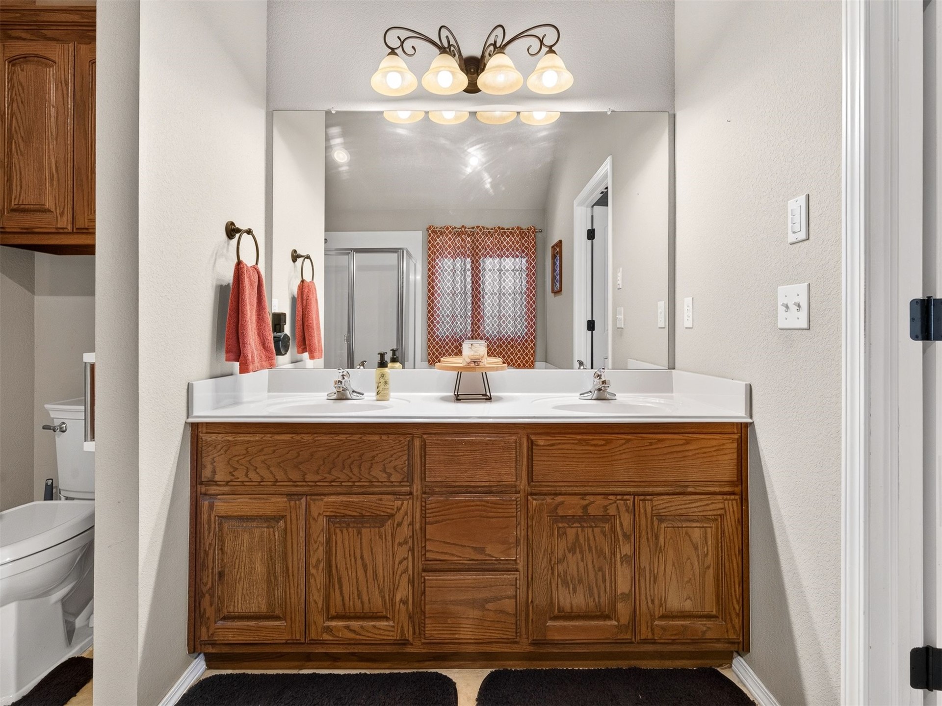 4443 Walnut Street Property Photo 28