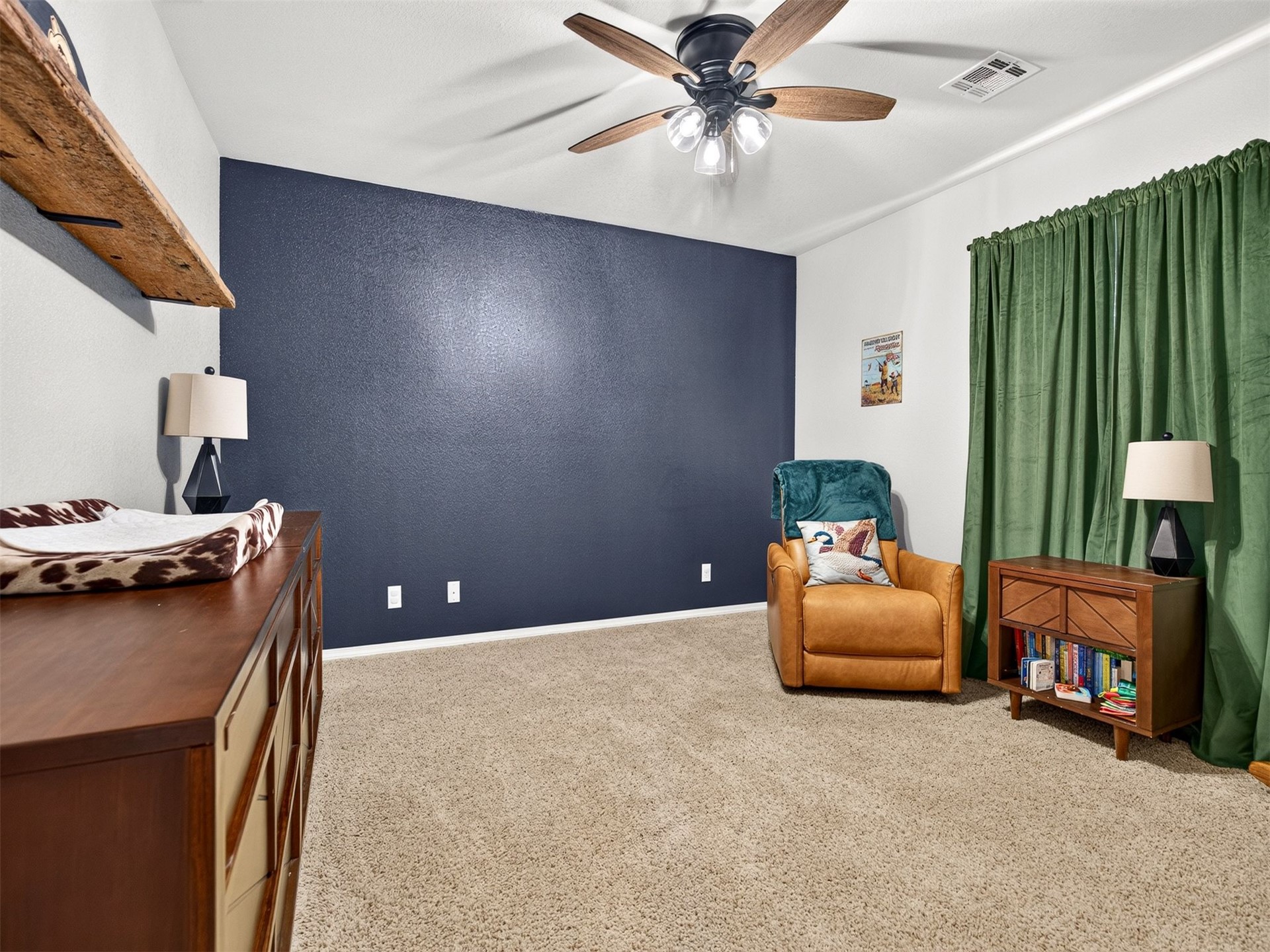 4443 Walnut Street Property Photo 30