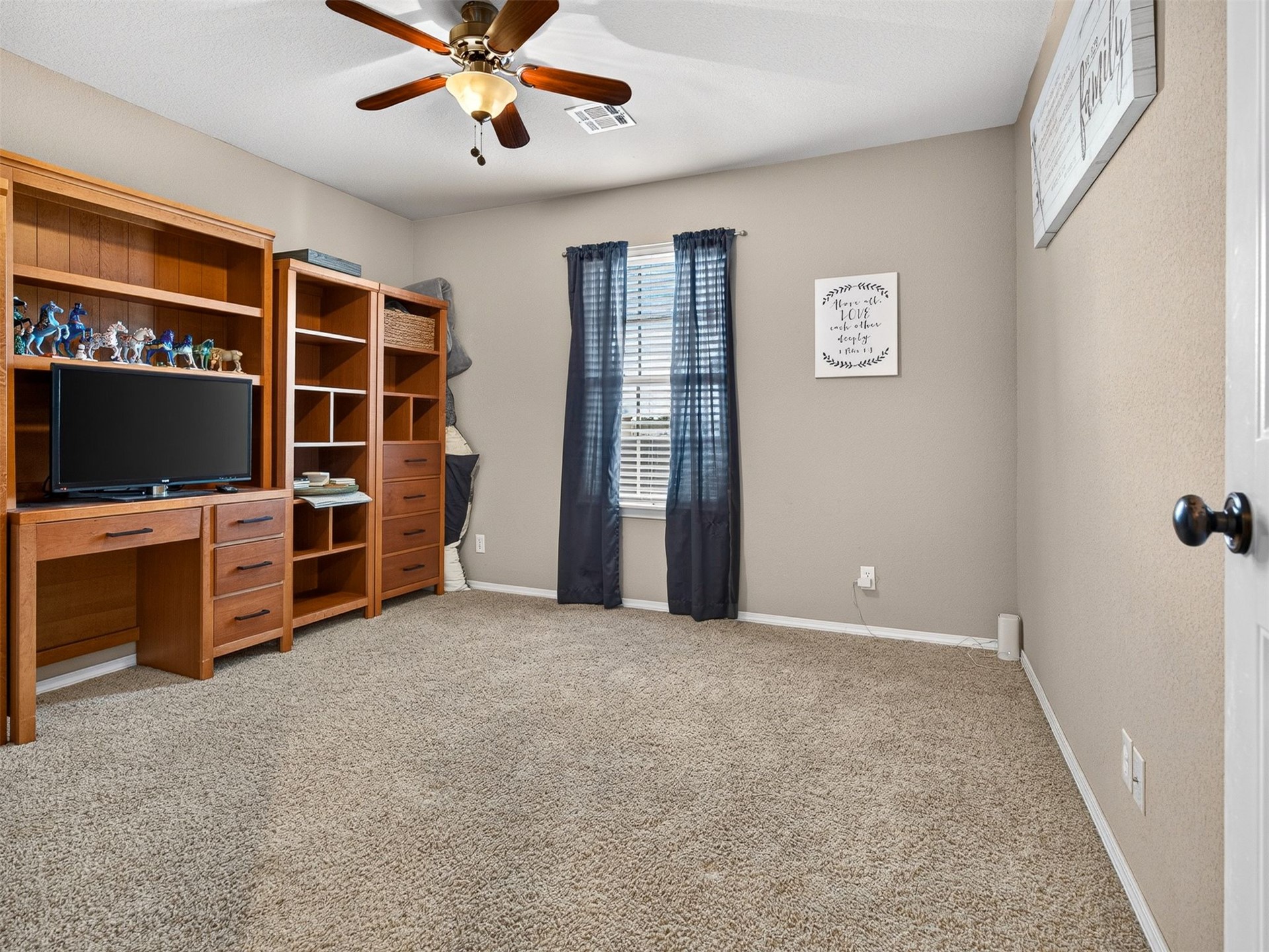 4443 Walnut Street Property Photo 34