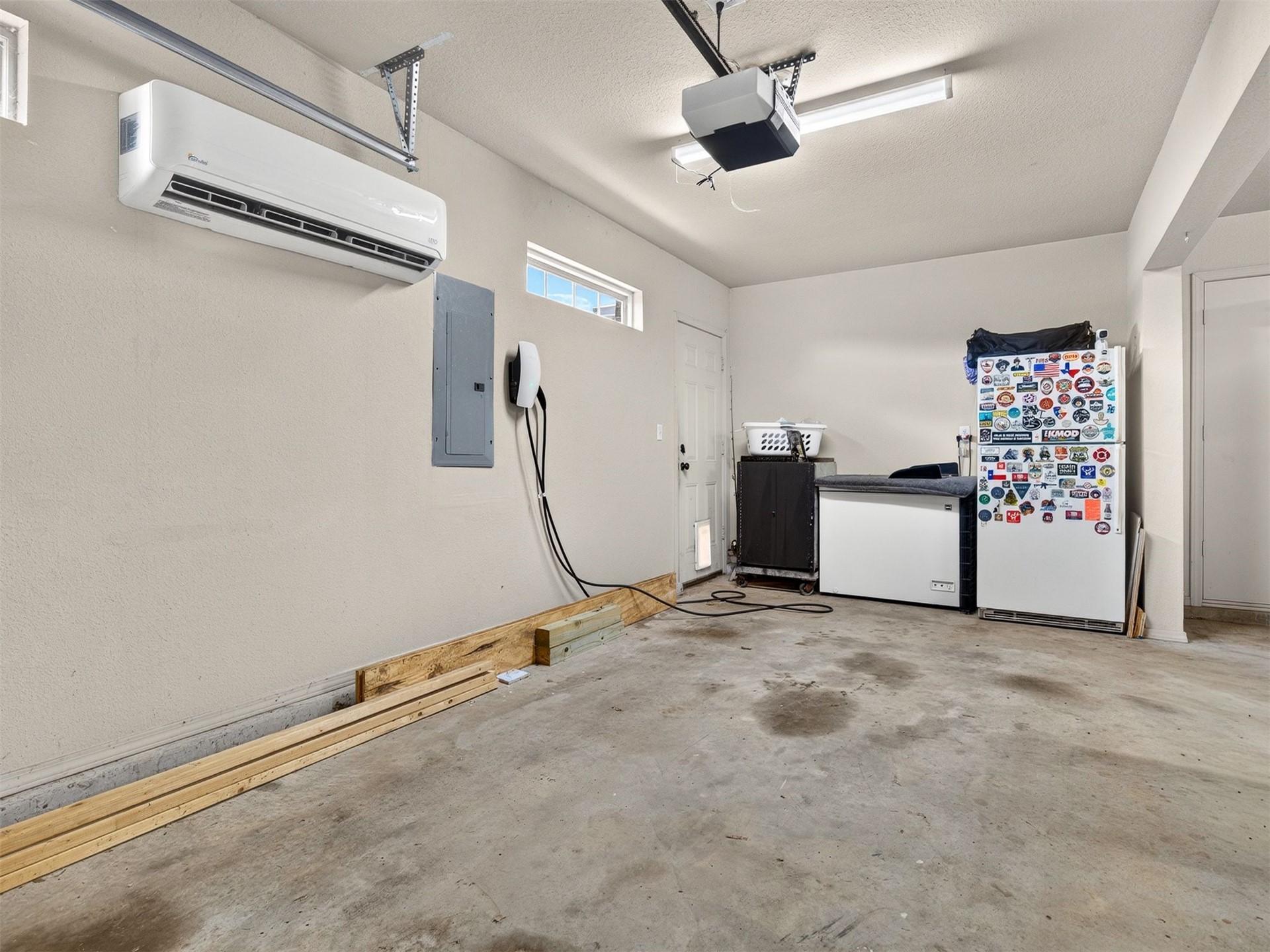 4443 Walnut Street Property Photo 40