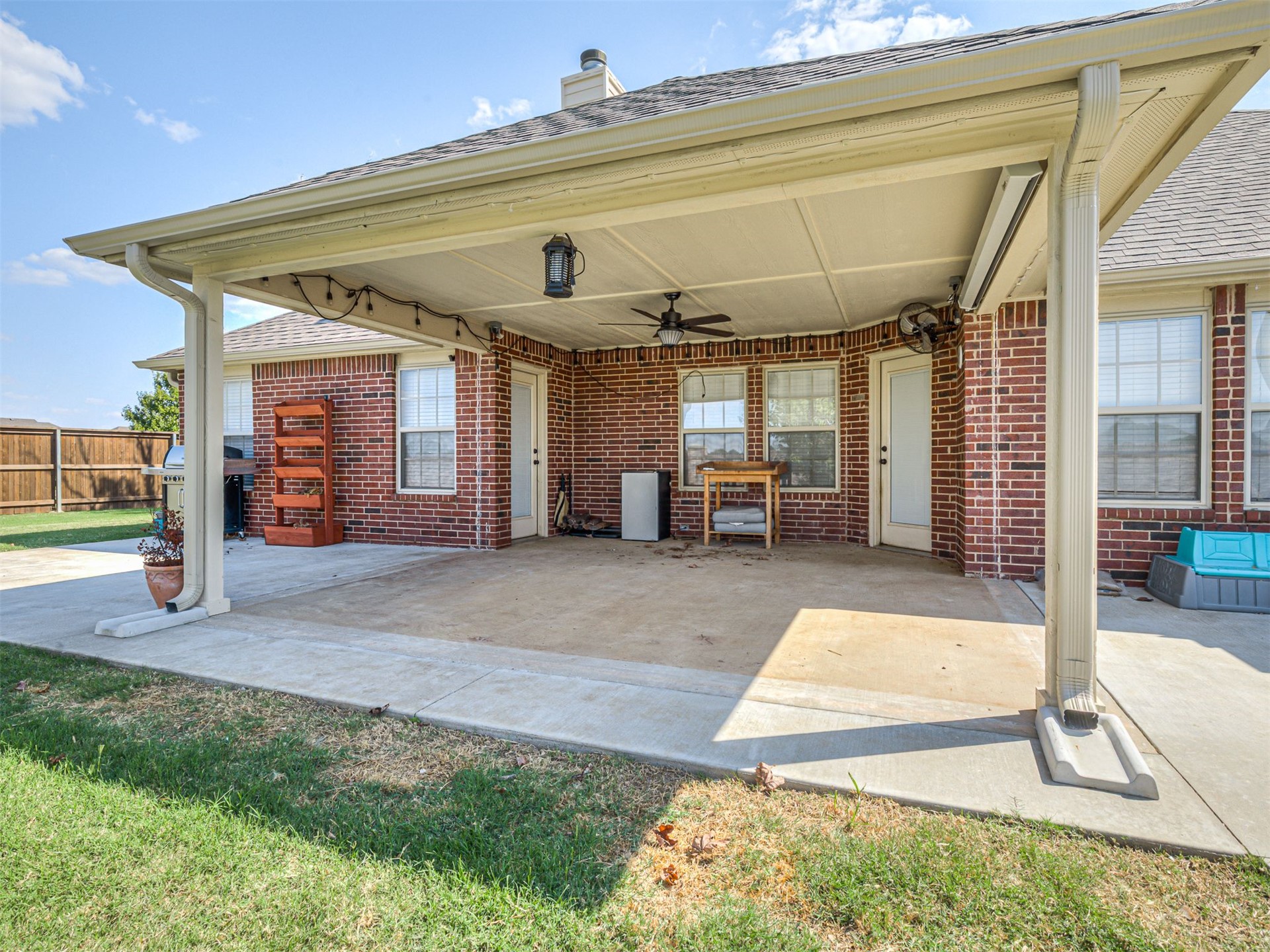 4443 Walnut Street Property Photo 41