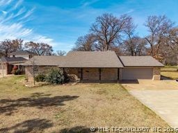 2201 June Hill Road Property Photo 1