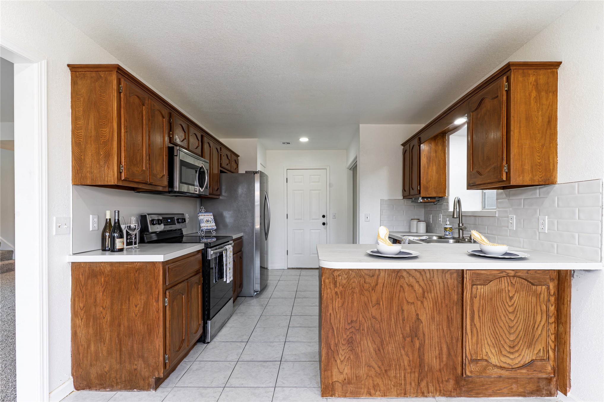2304 W Ocala Street Property Photo 12