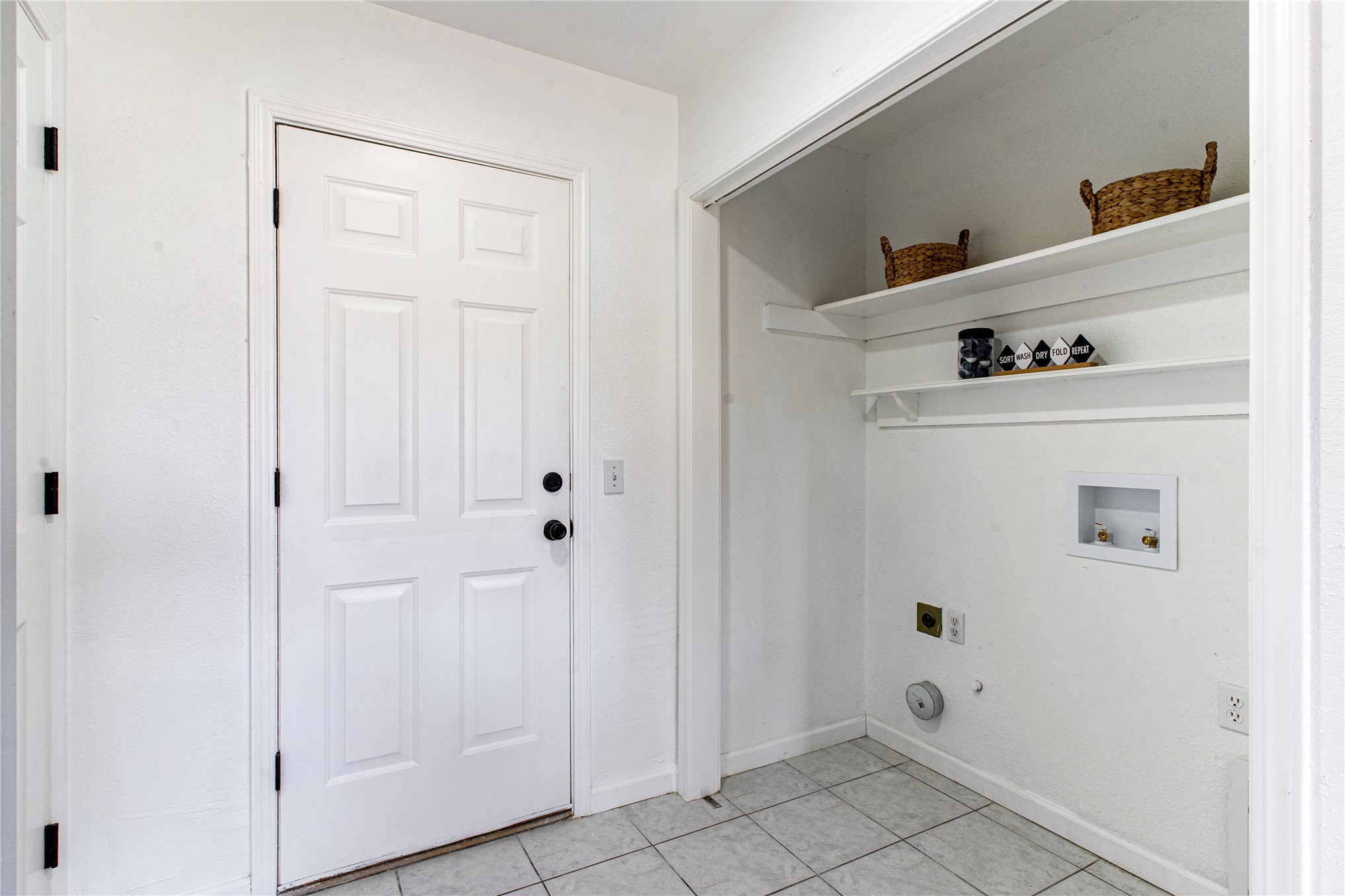 2304 W Ocala Street Property Photo 13