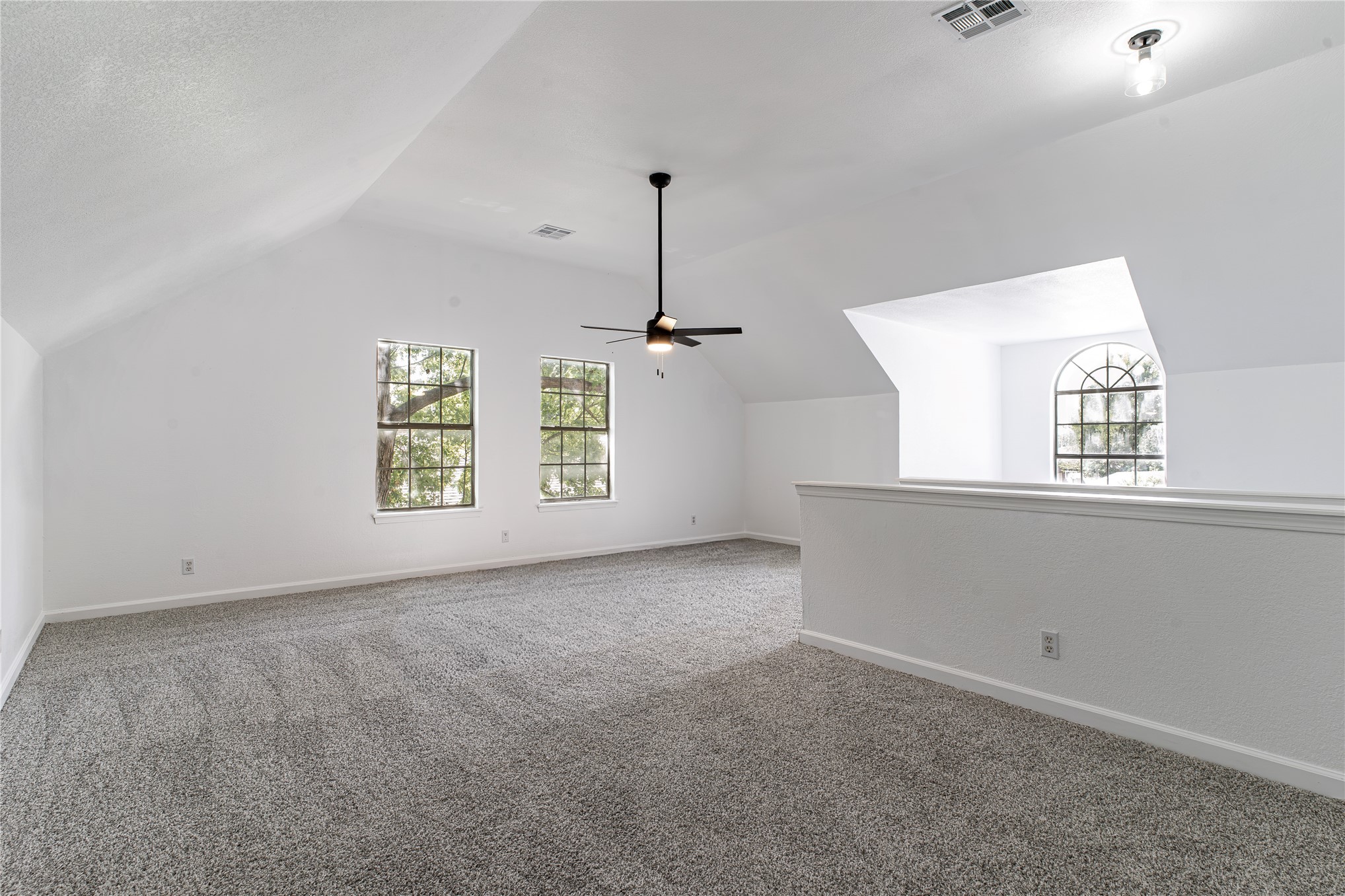 2304 W Ocala Street Property Photo 27