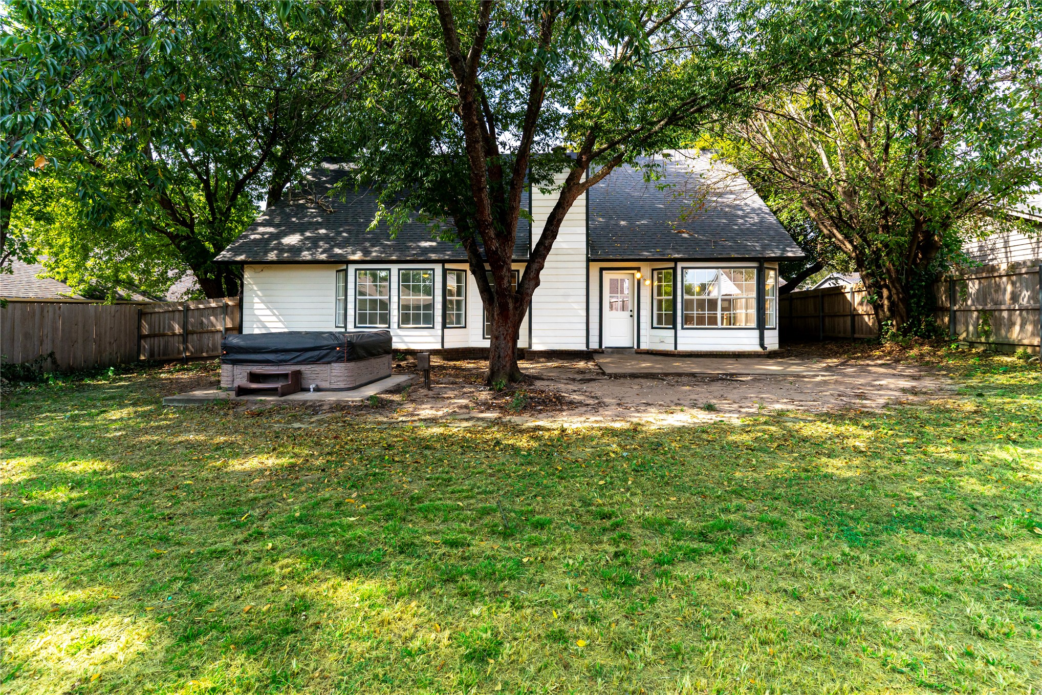 2304 W Ocala Street Property Photo 30