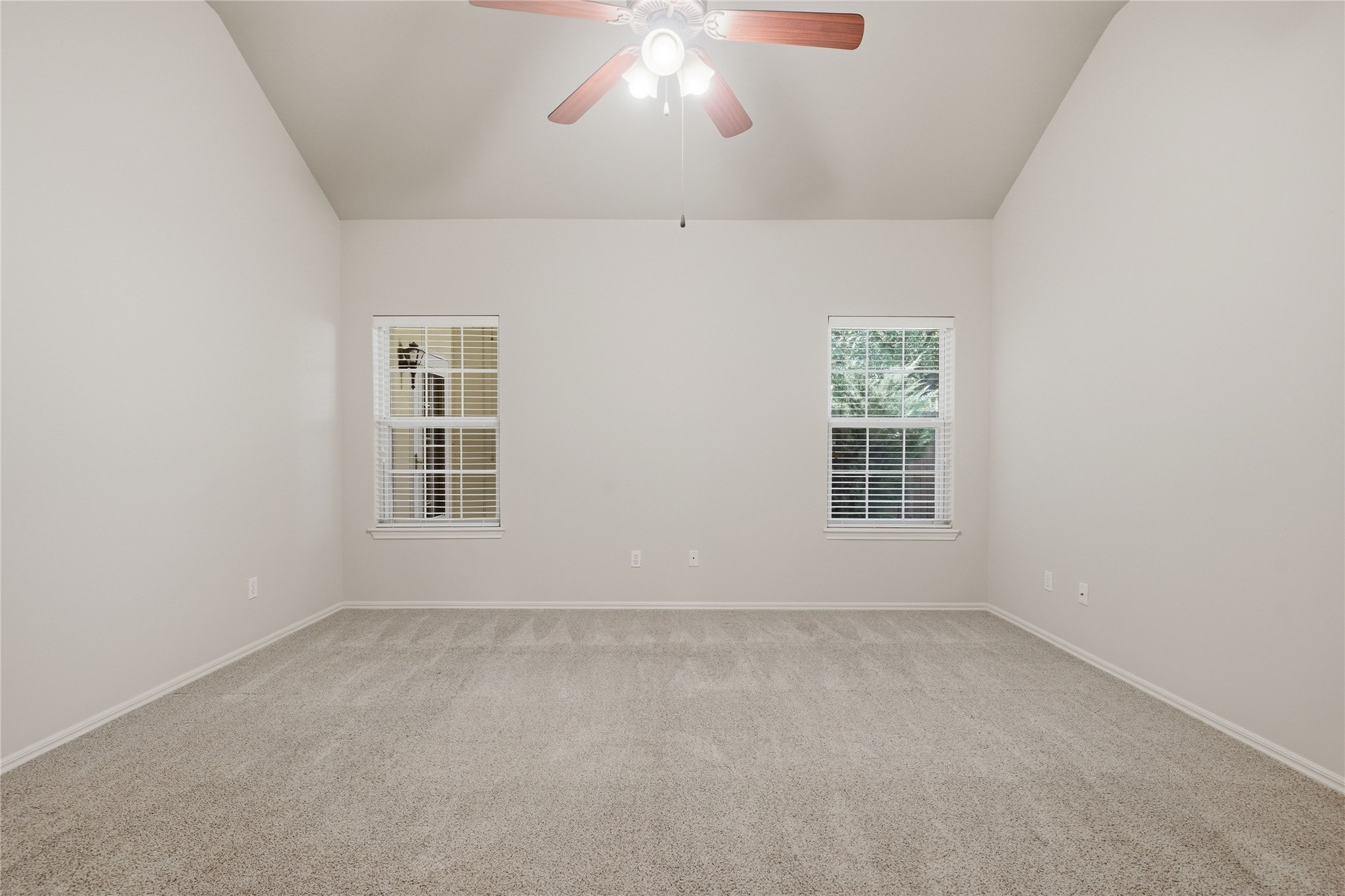 8212 E 74th Court Property Photo 19