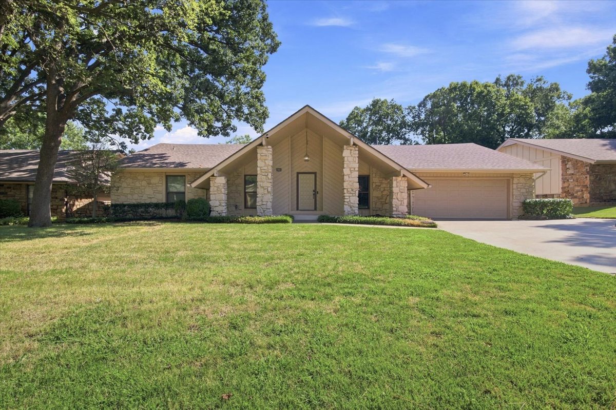 6540 E 89th Street
