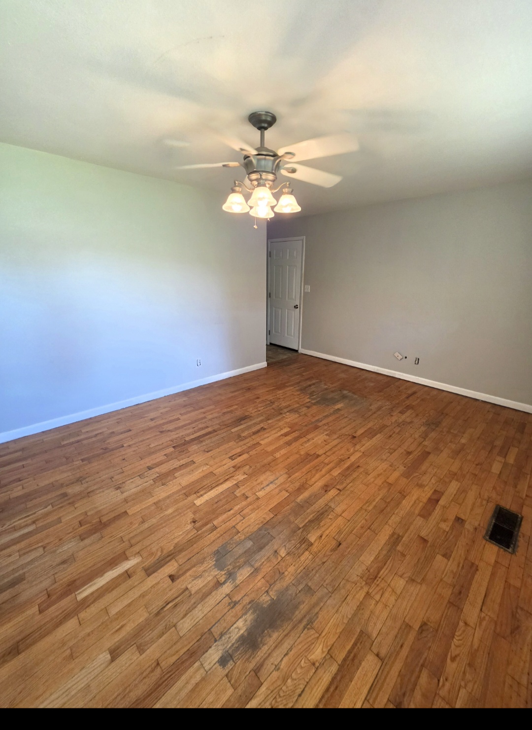 1810 S 155th West Avenue S Property Photo 4