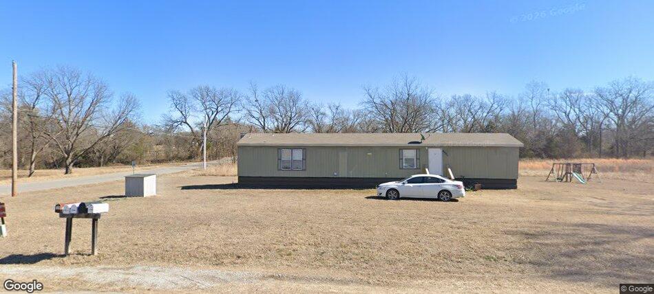 6986 Dickson Rd Property Photo 1