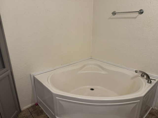 6986 Dickson Rd Property Photo 11