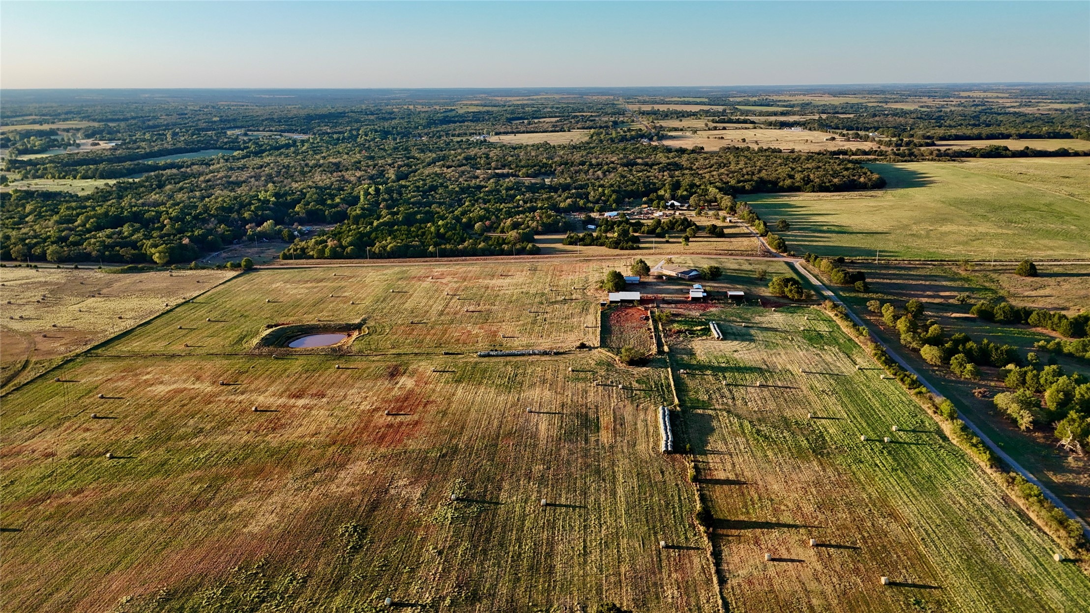 341947 E 810 Road Property Photo 16
