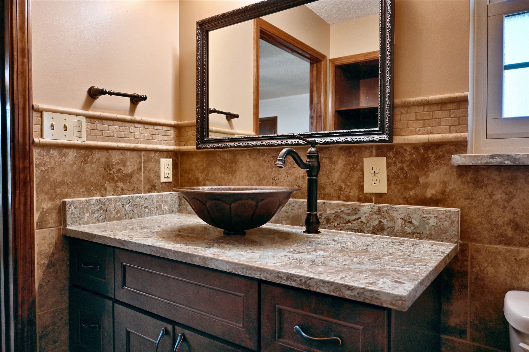 341947 E 810 Road Property Photo 32