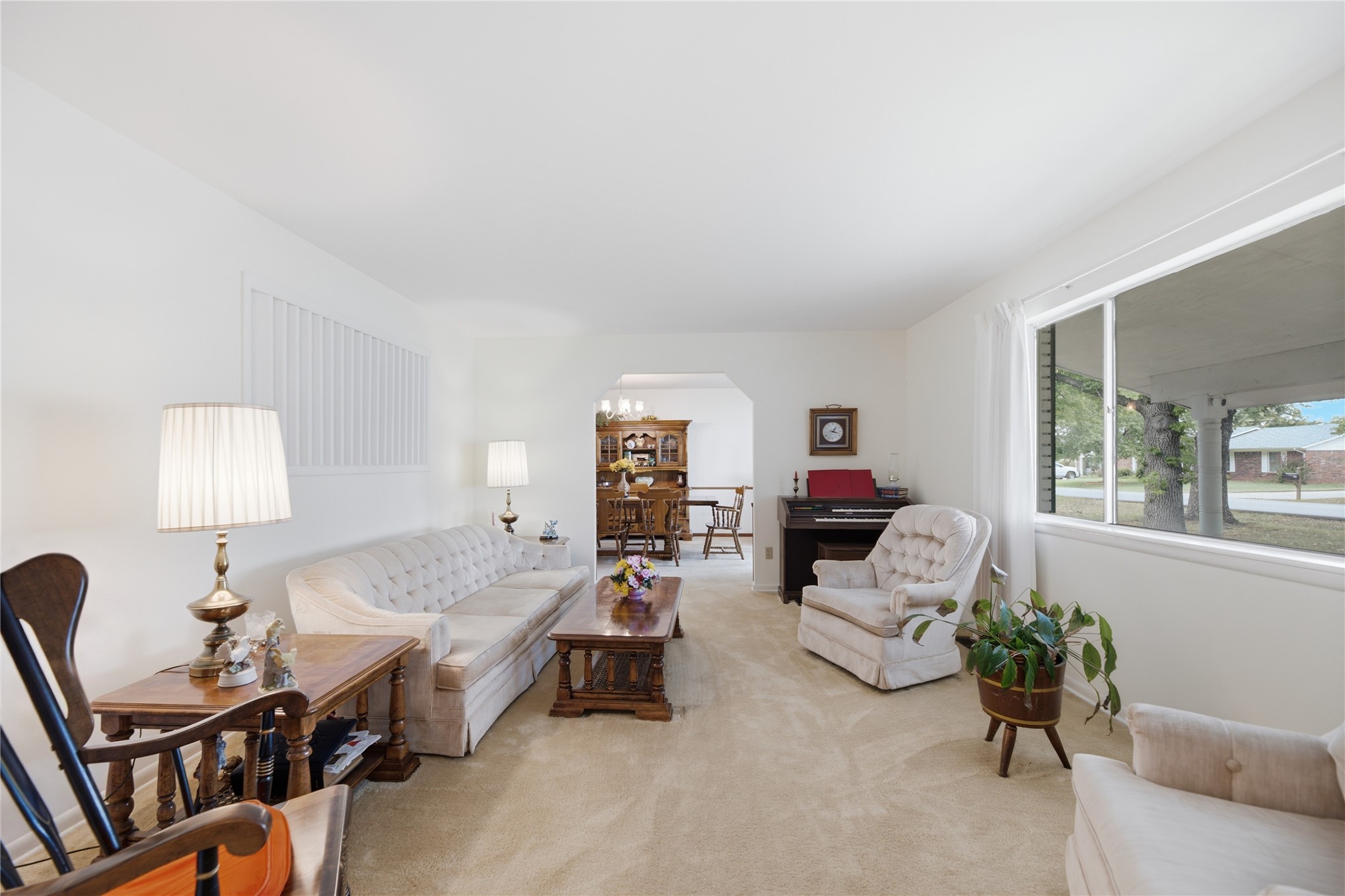 12 W Stadium Road Property Photo 4