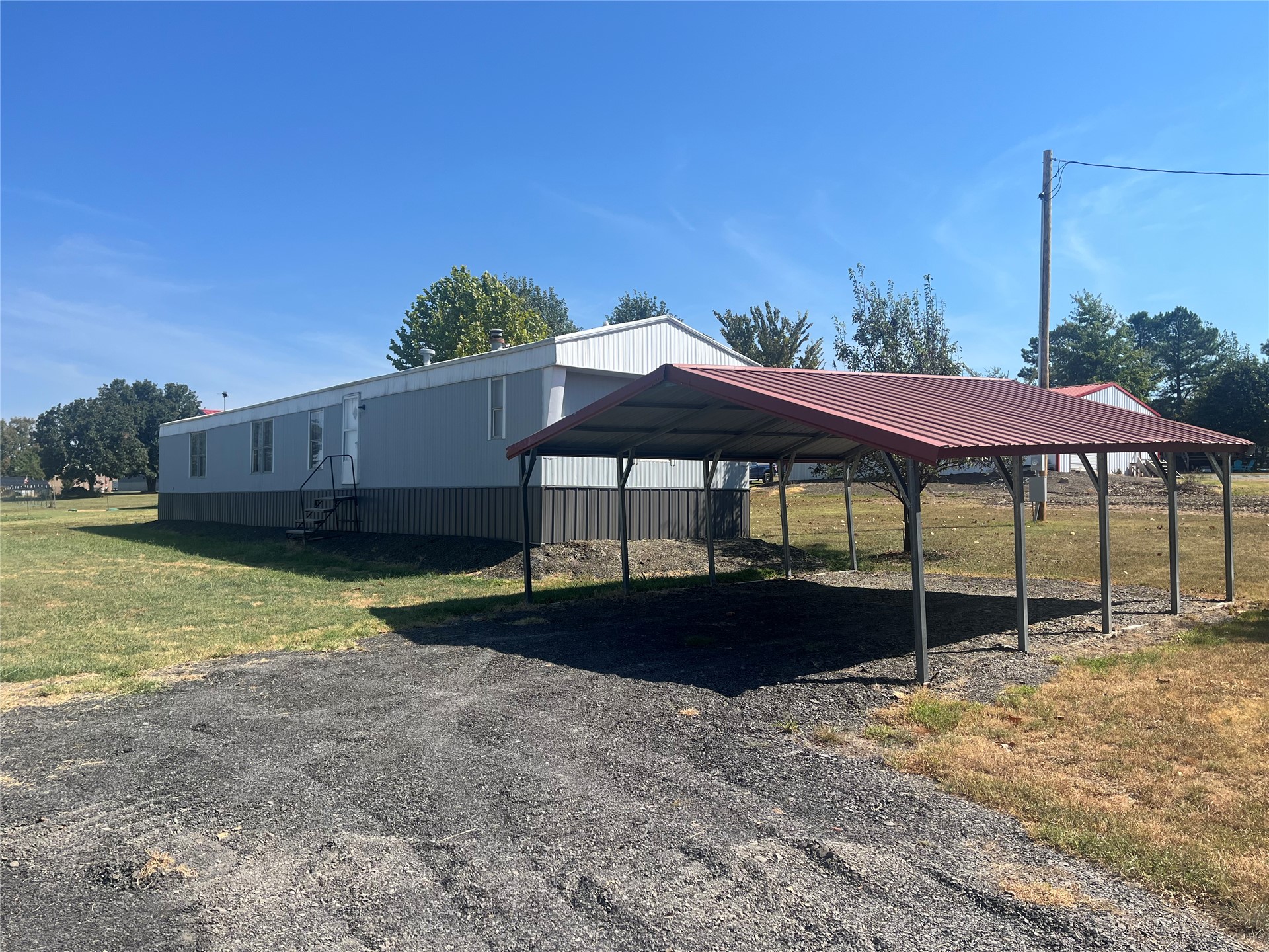 428628 E 1133 Road Property Photo 1