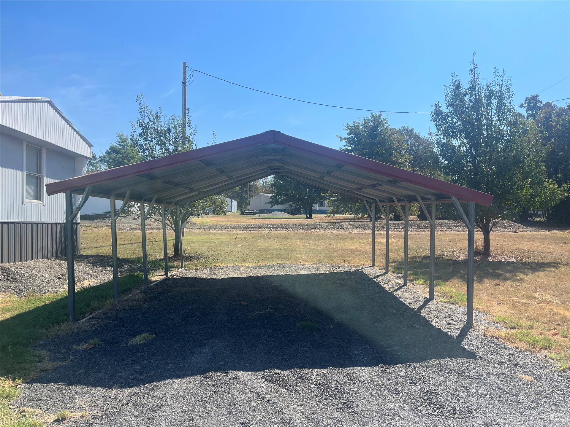 428628 E 1133 Road Property Photo 2
