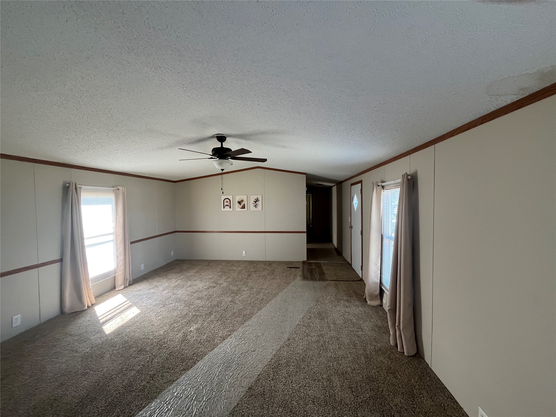 428628 E 1133 Road Property Photo 4