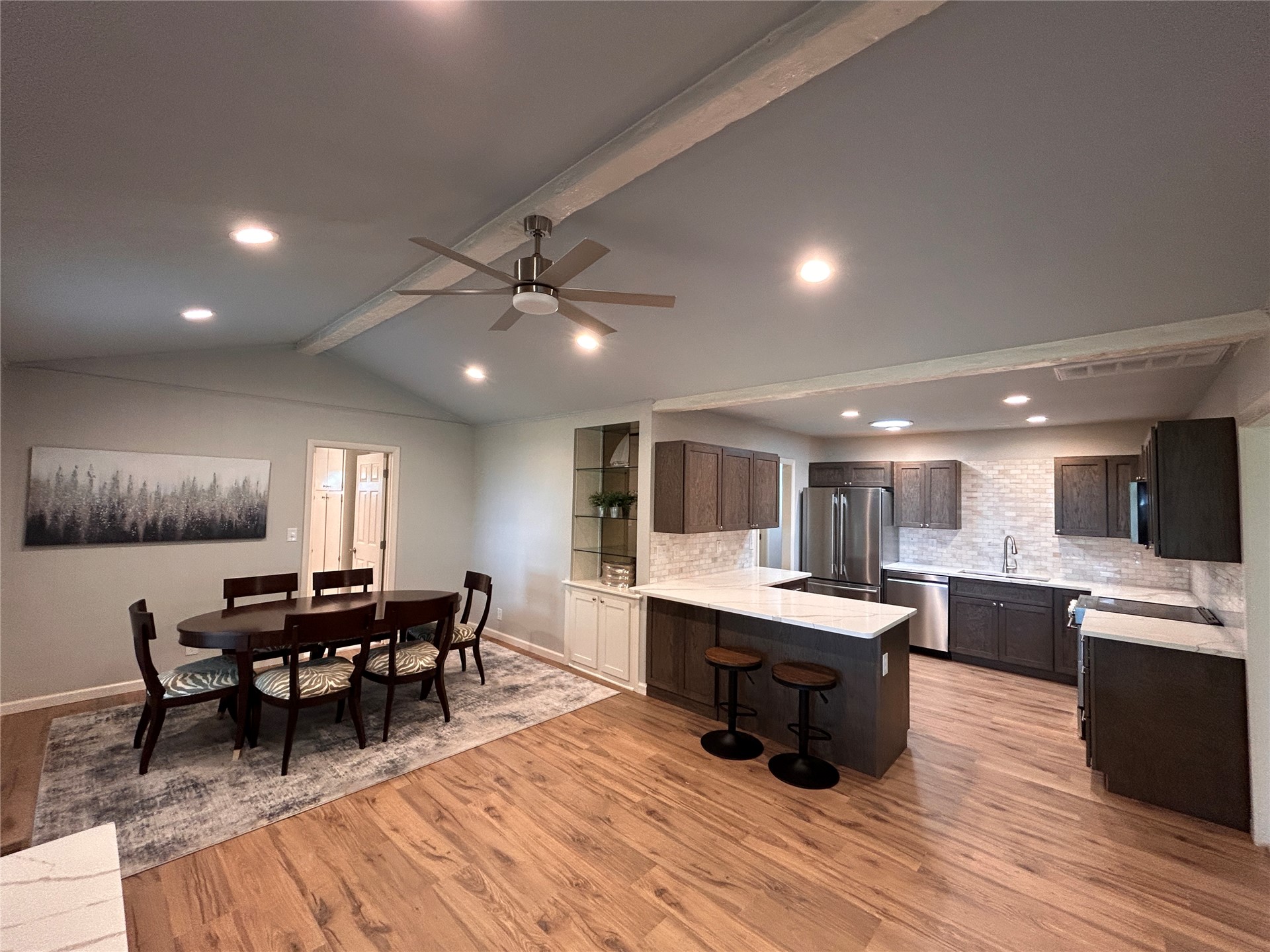 2 Westwind Drive Property Photo 11