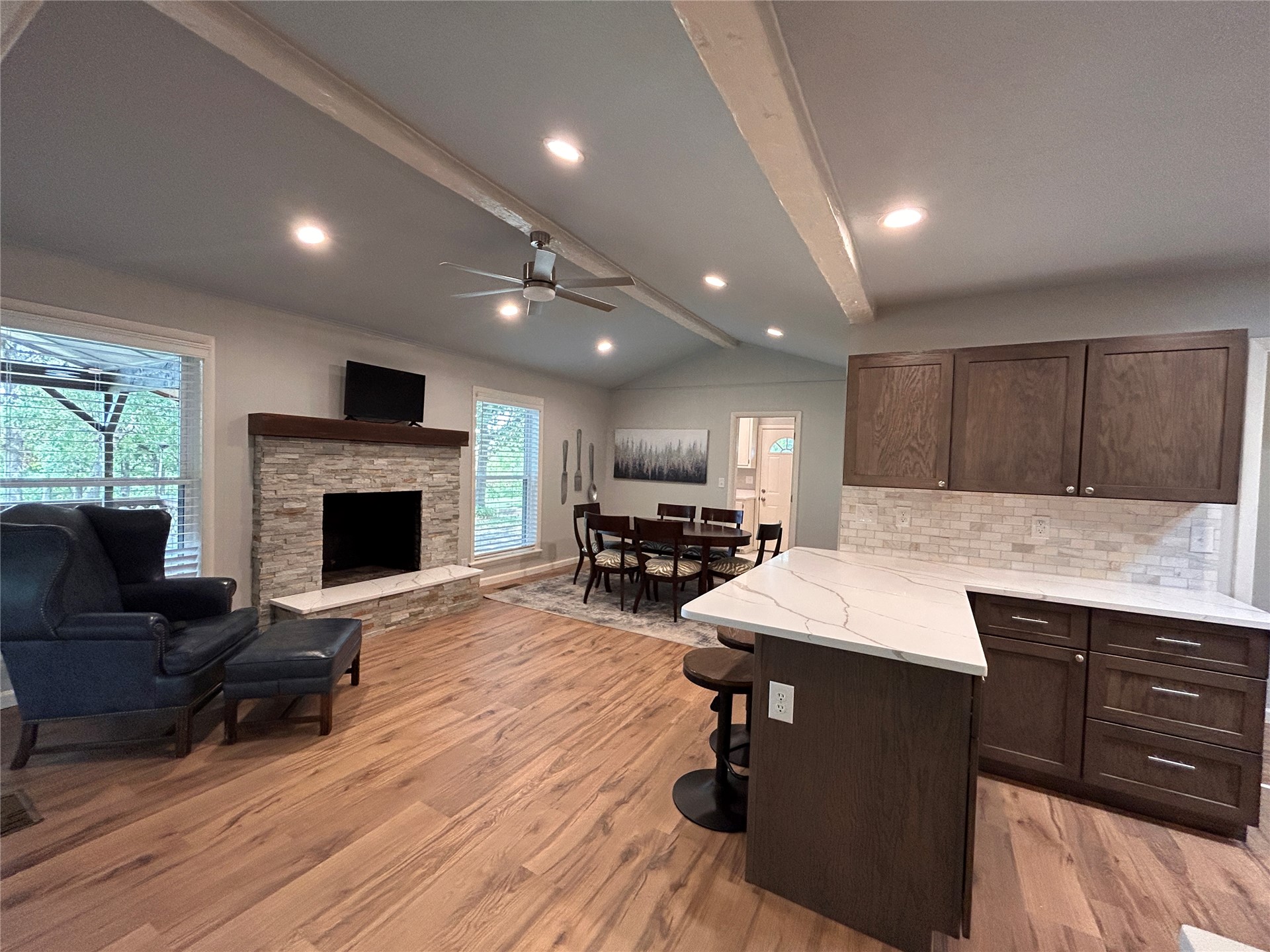2 Westwind Drive Property Photo 14