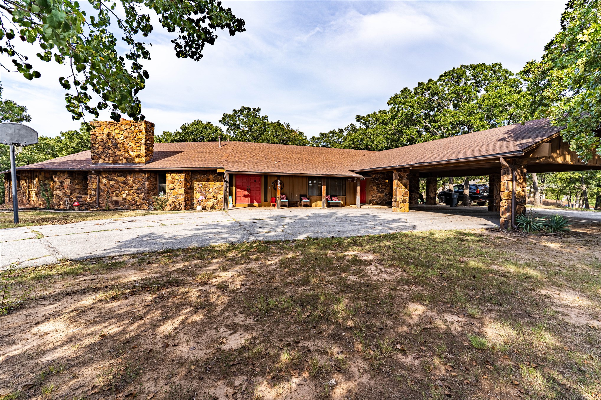 505 S Lakeridge Drive