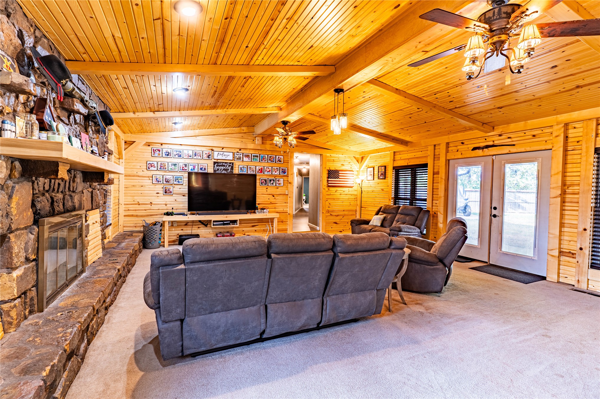 505 S Lakeridge Drive Property Photo 8