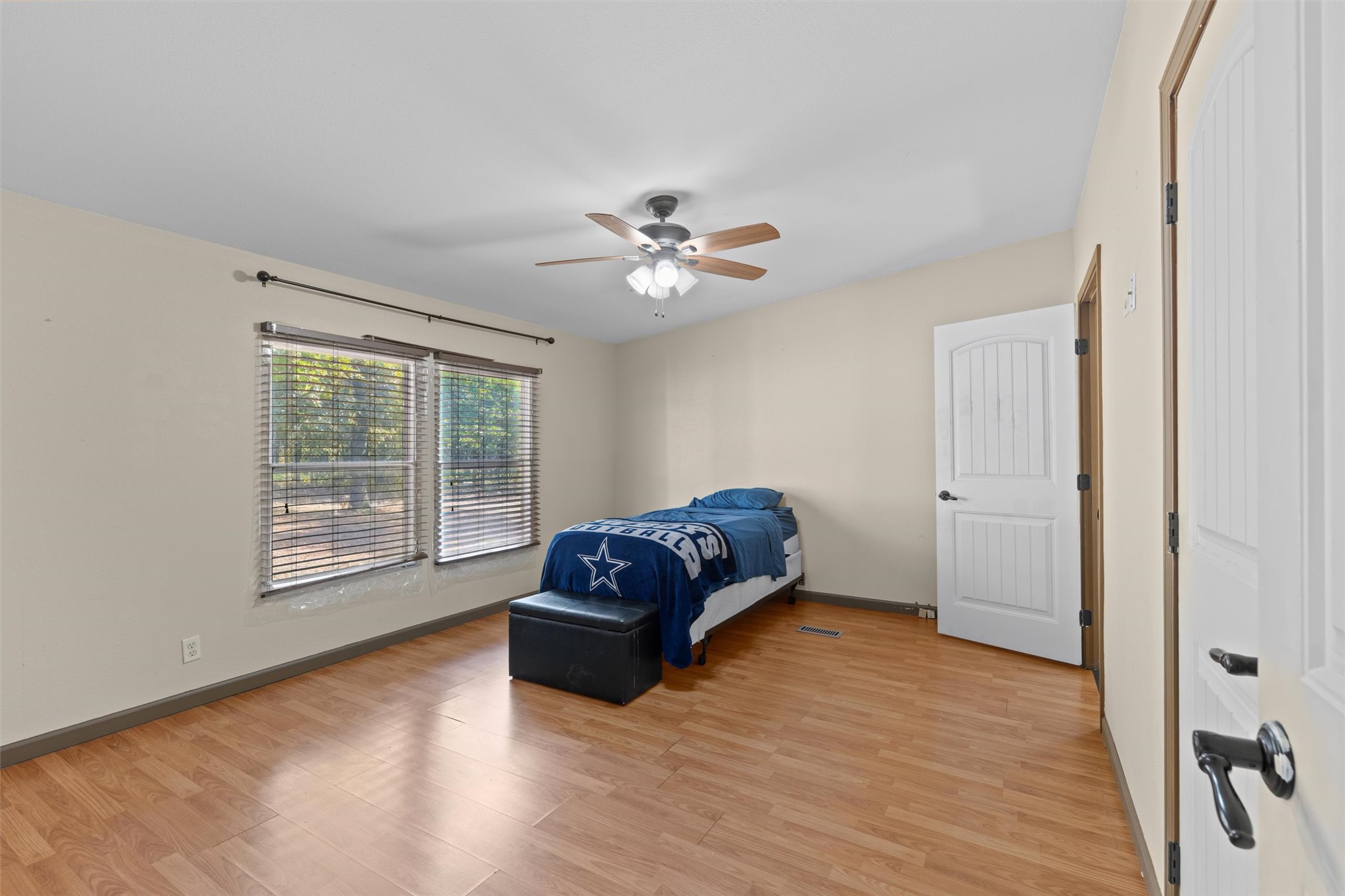 5297 County Road 2075 Property Photo 15