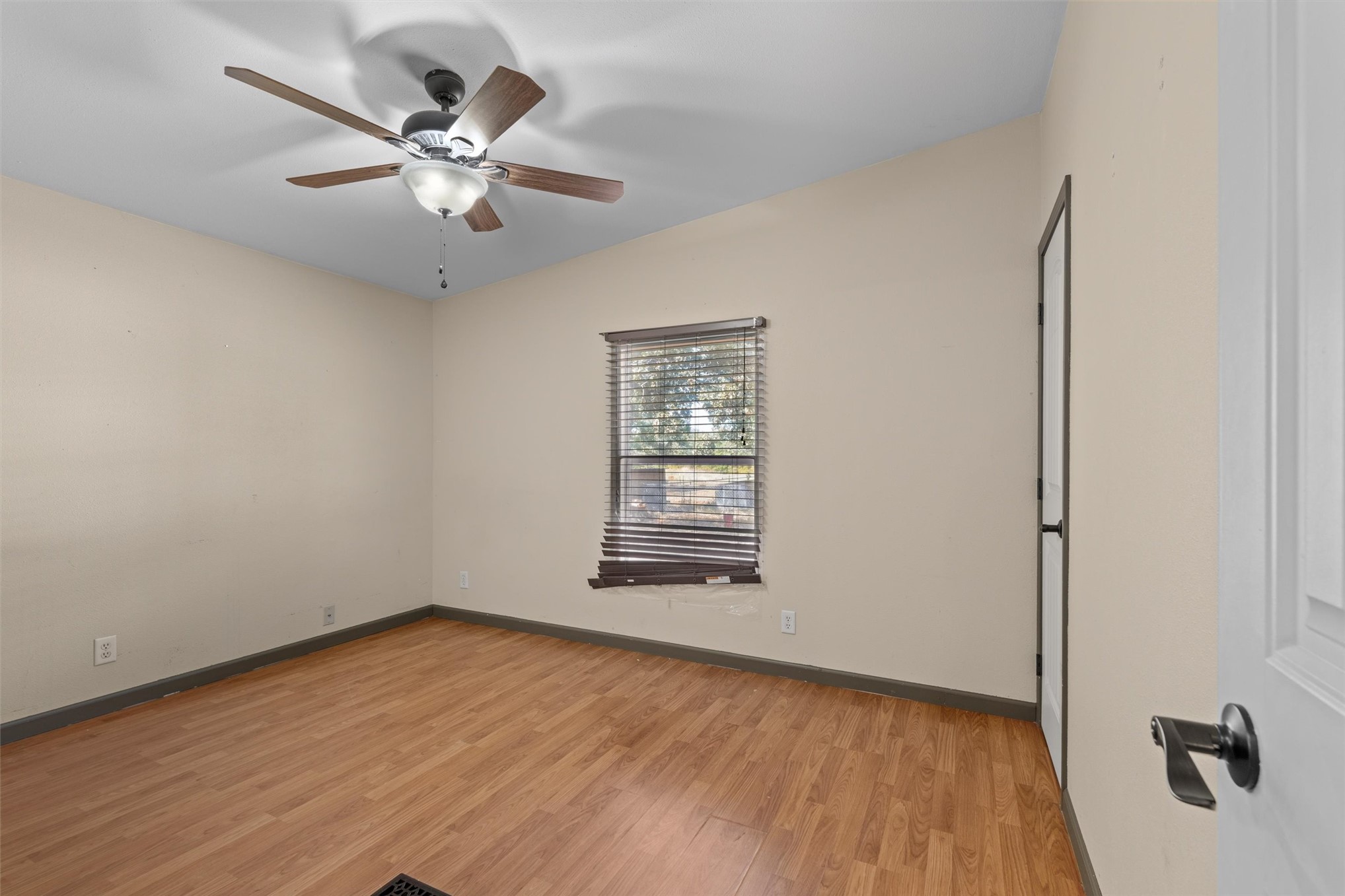 5297 County Road 2075 Property Photo 23