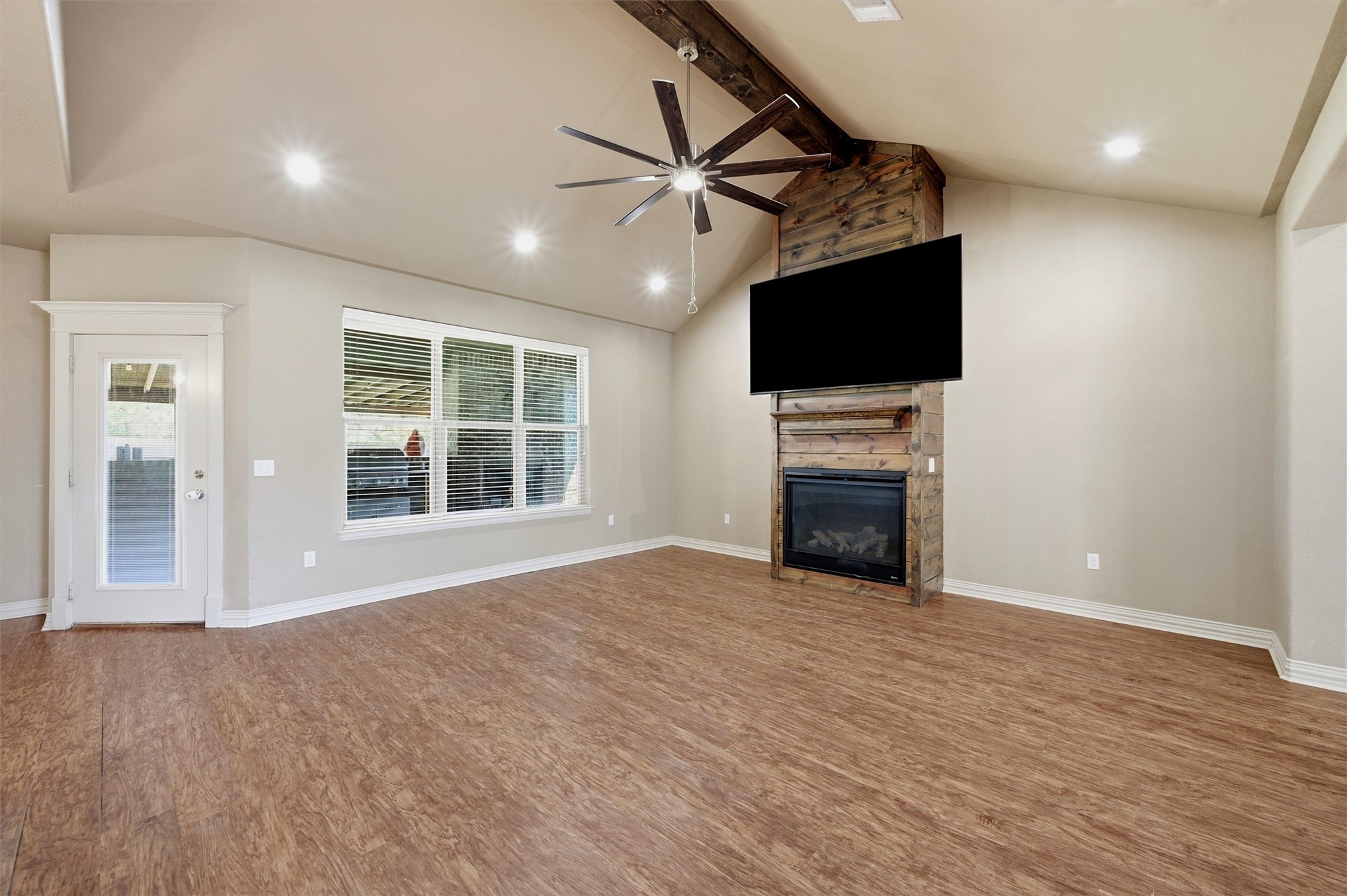 106 Highland Drive Property Photo 10