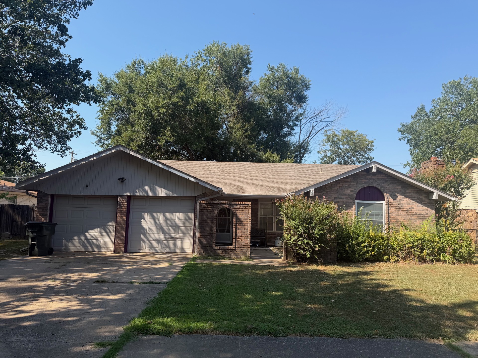 420 Fairfax Drive Property Photo 1