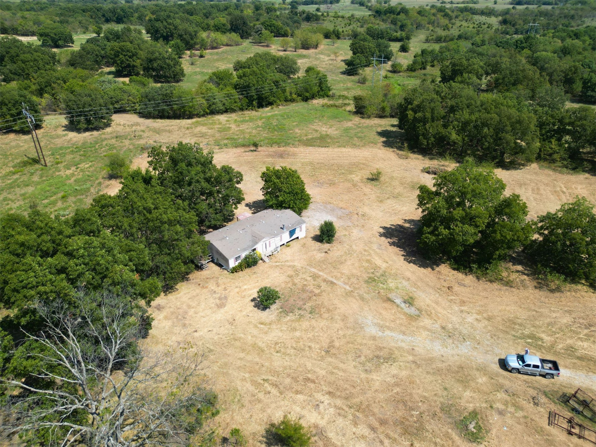 19640 County Road 3652 Property Photo 3