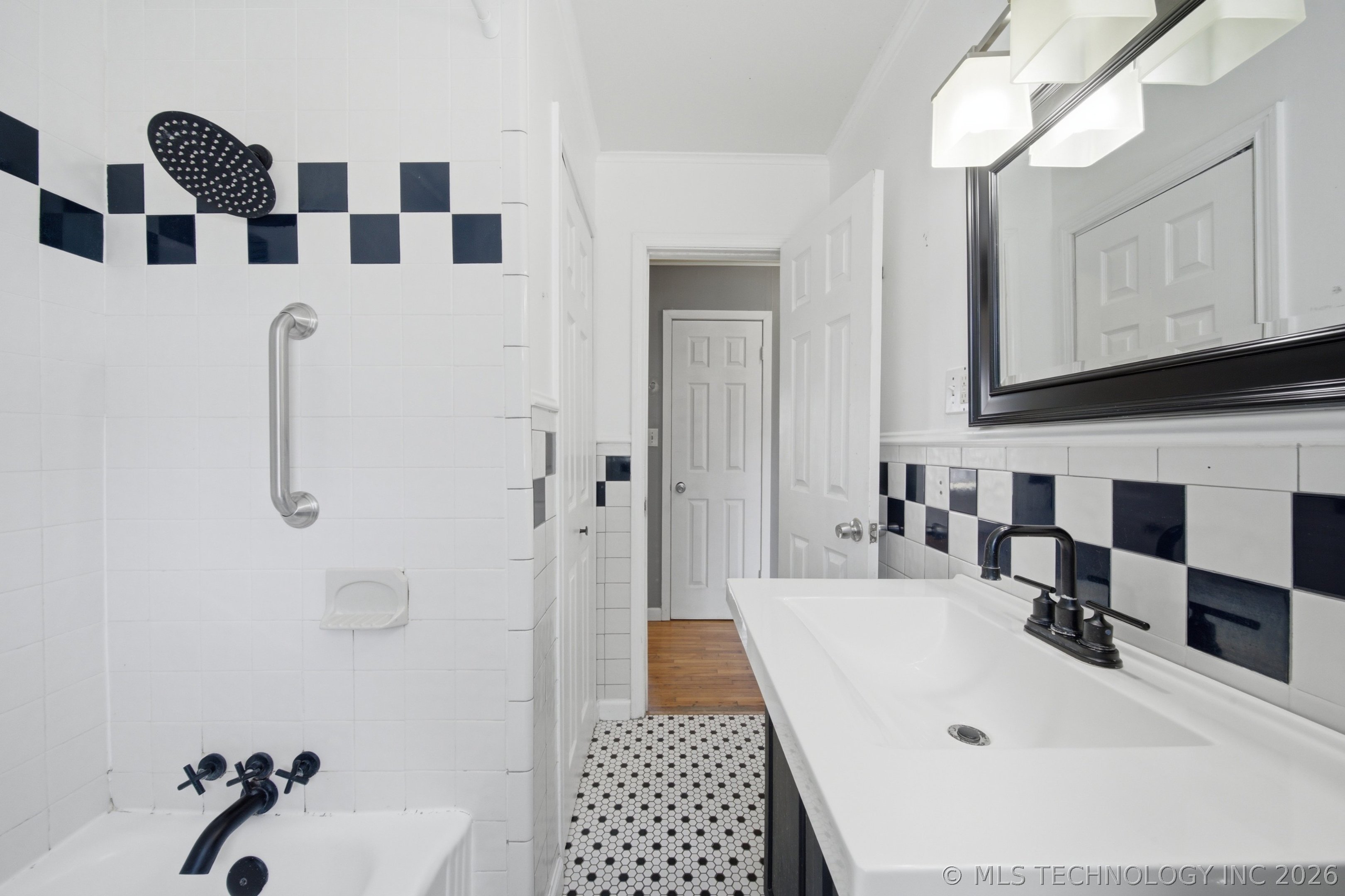 204 E Beaver Street Property Photo 19