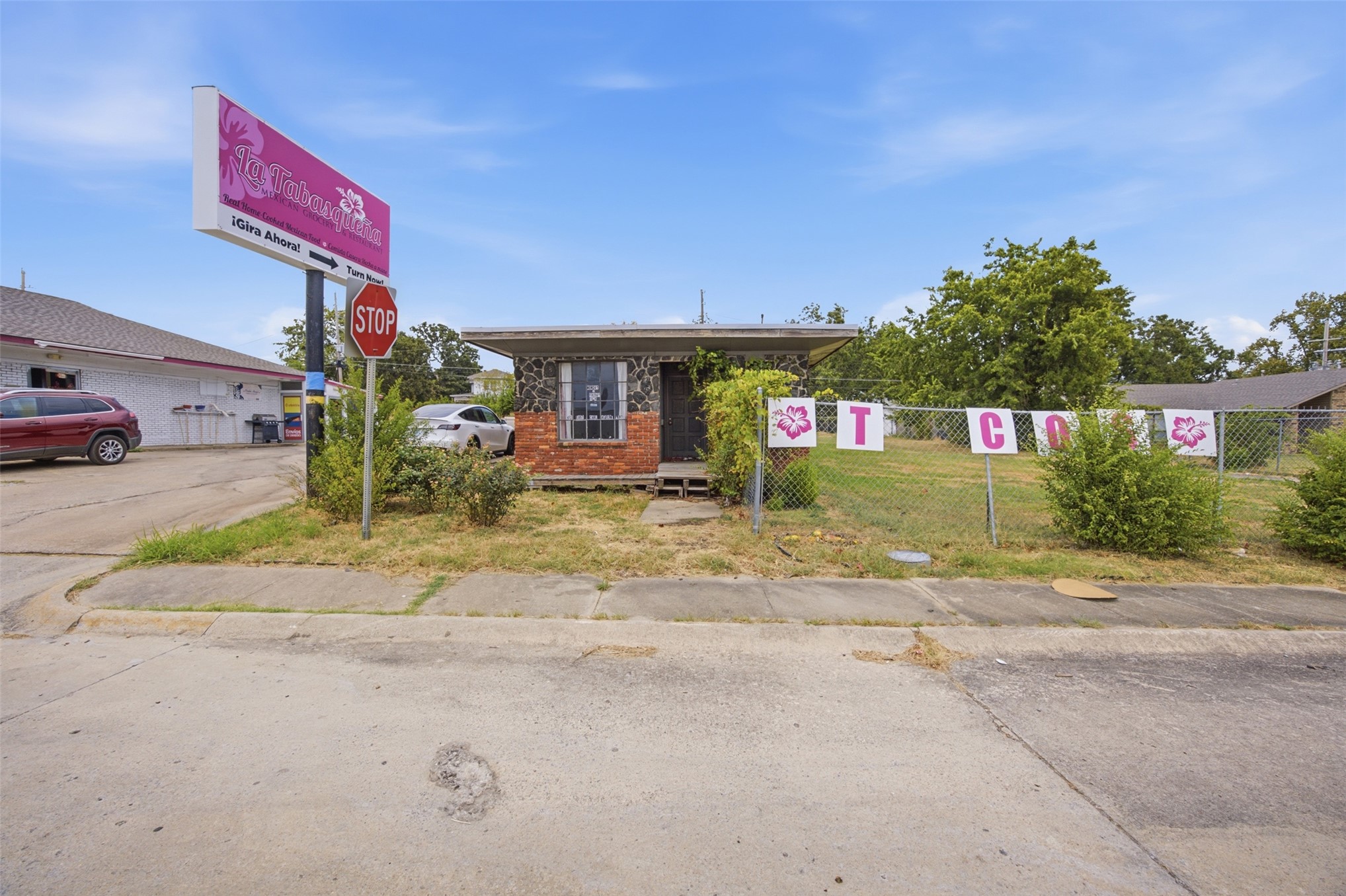 609 E Carl Albert Parkway Property Photo 18