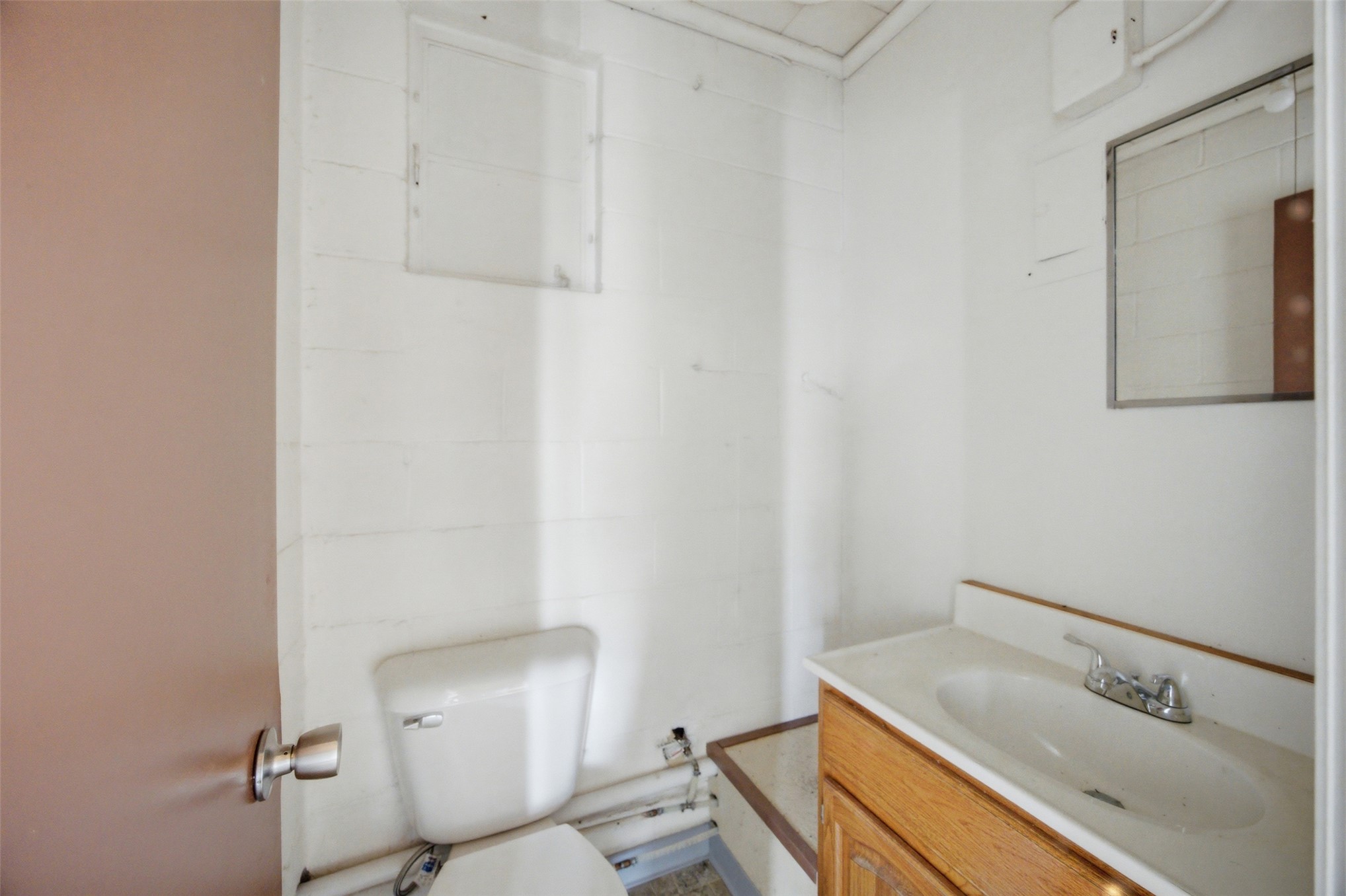 609 E Carl Albert Parkway Property Photo 27