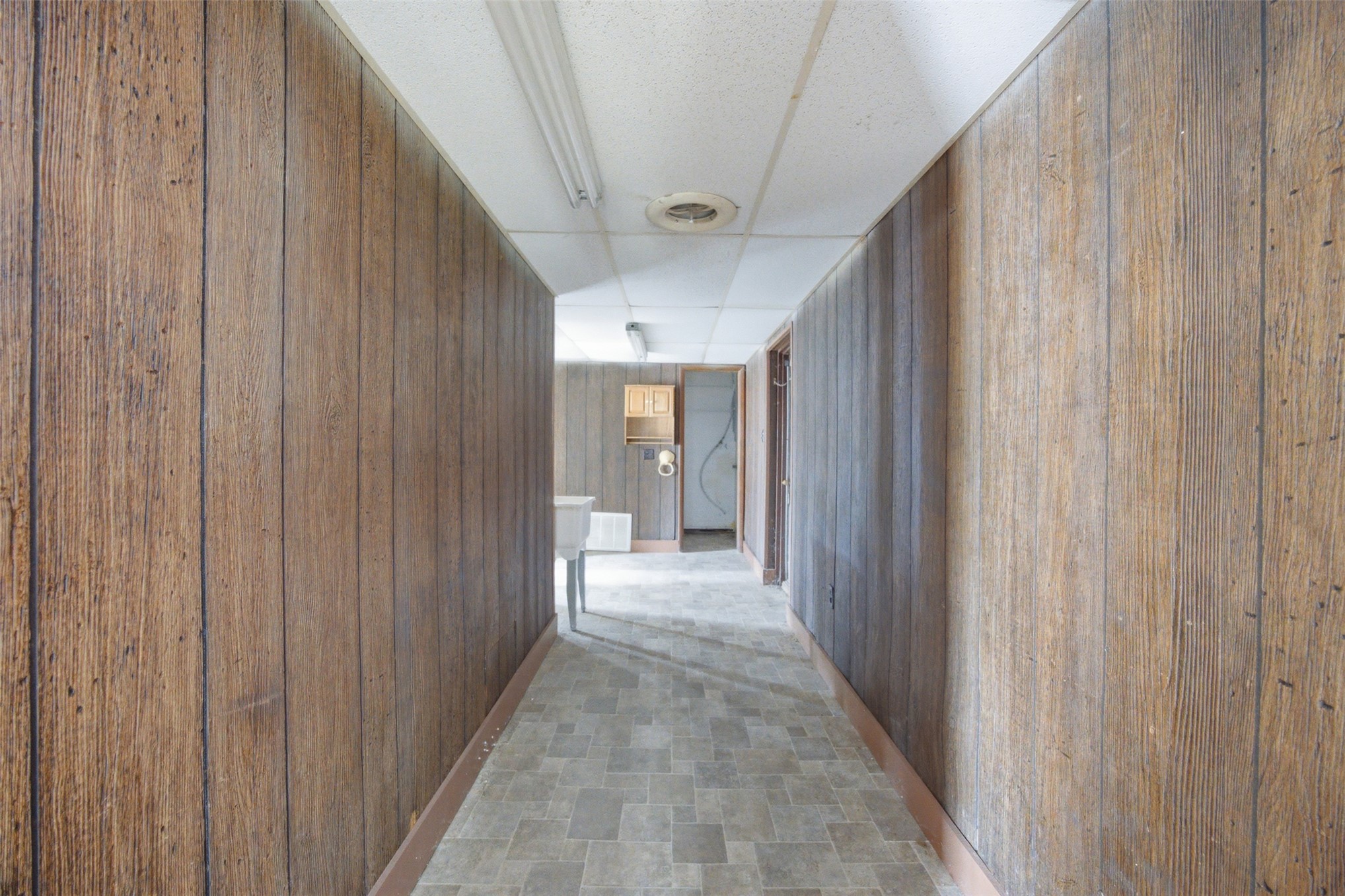 609 E Carl Albert Parkway Property Photo 36