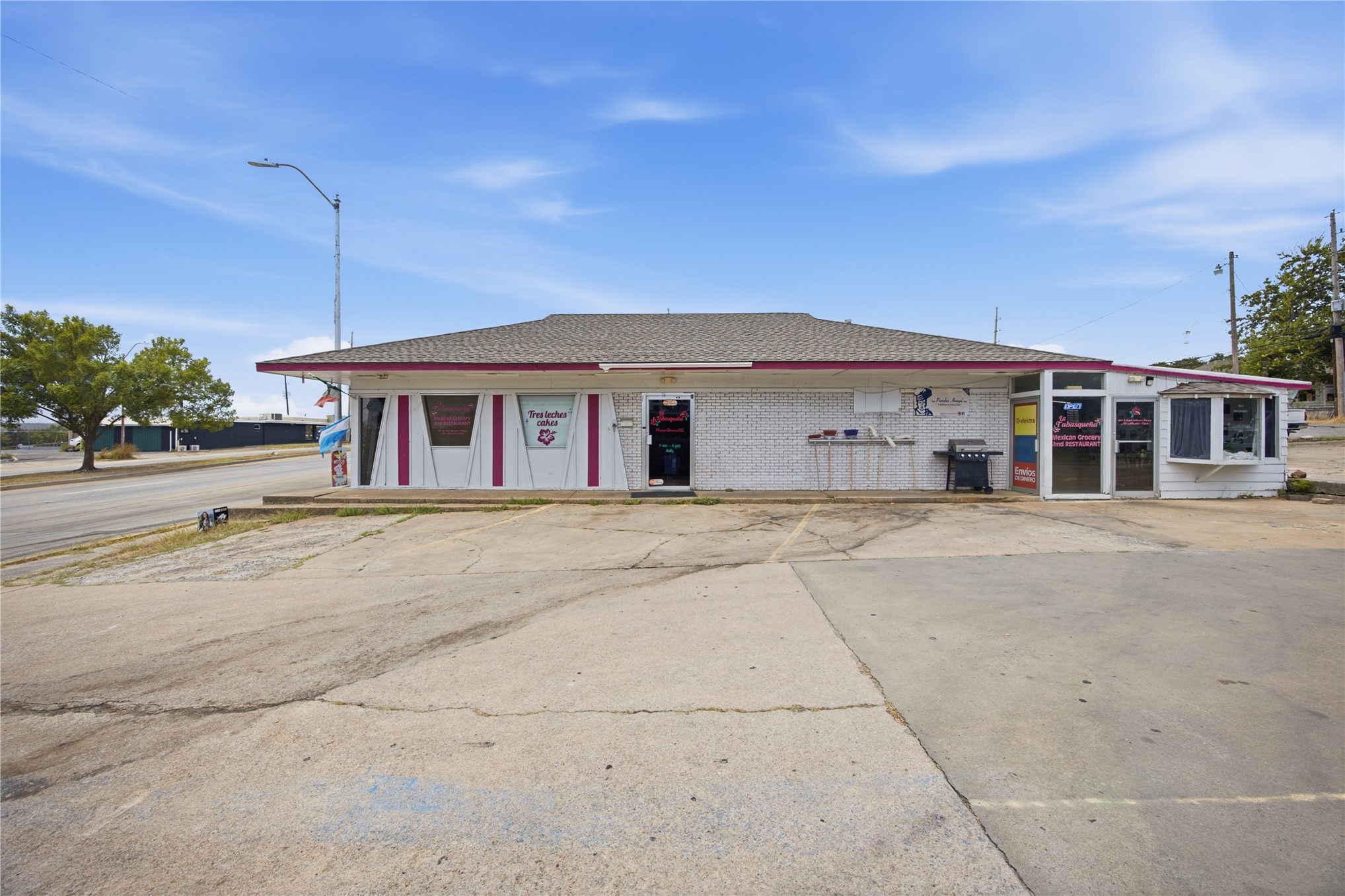 609 E Carl Albert Parkway Property Photo 40
