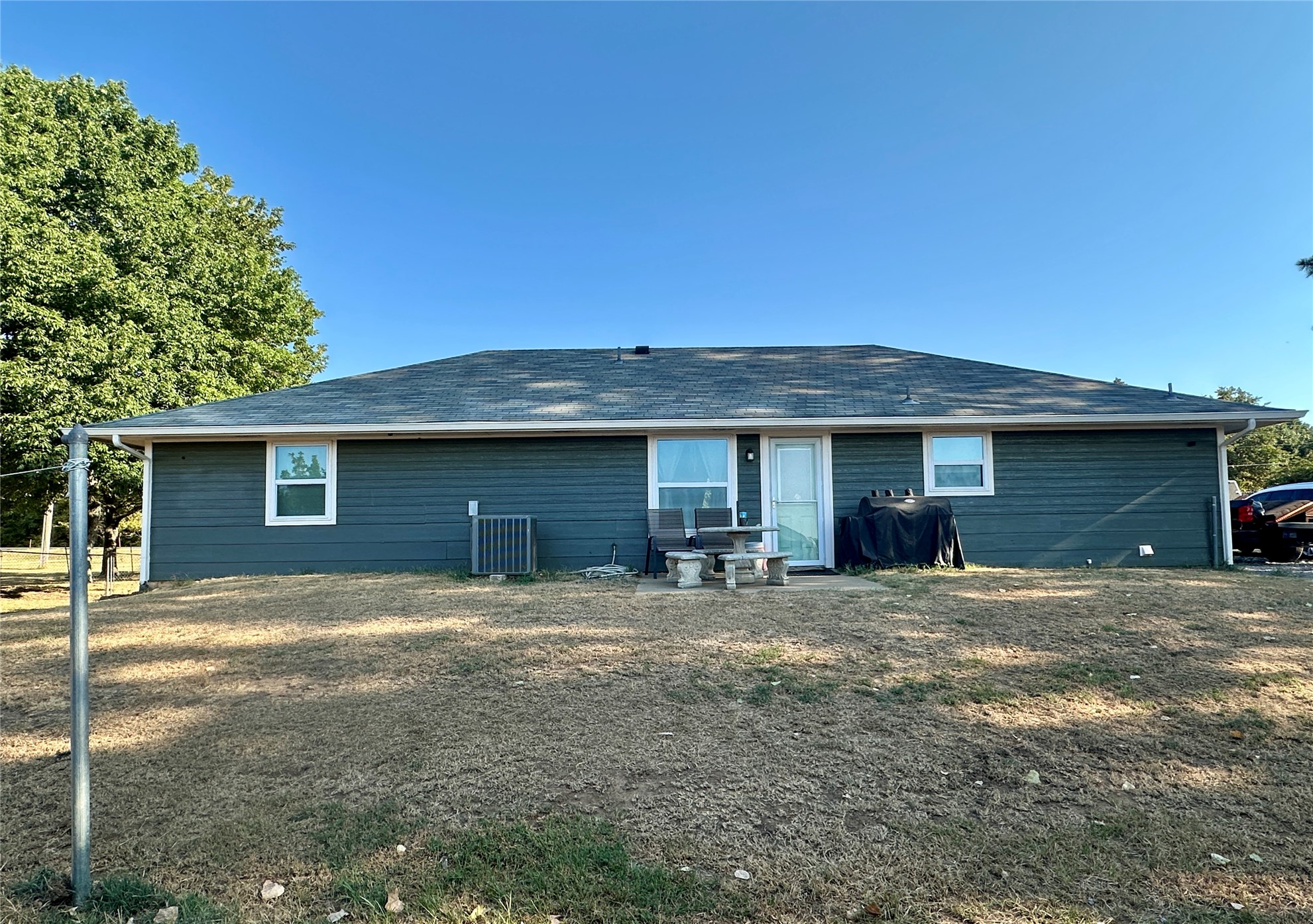 2105 W Mockingbird Lane Property Photo 45