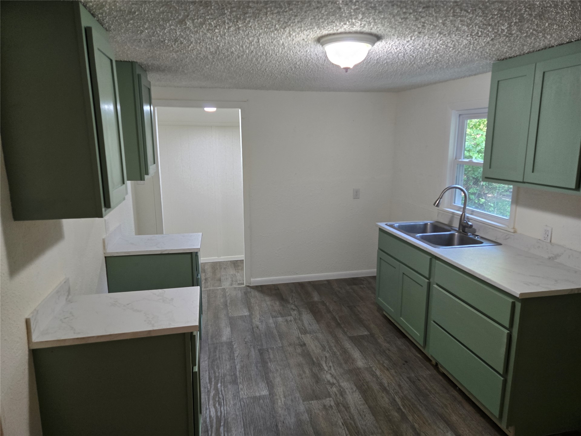 3833 W Admiral Boulevard S Property Photo 11