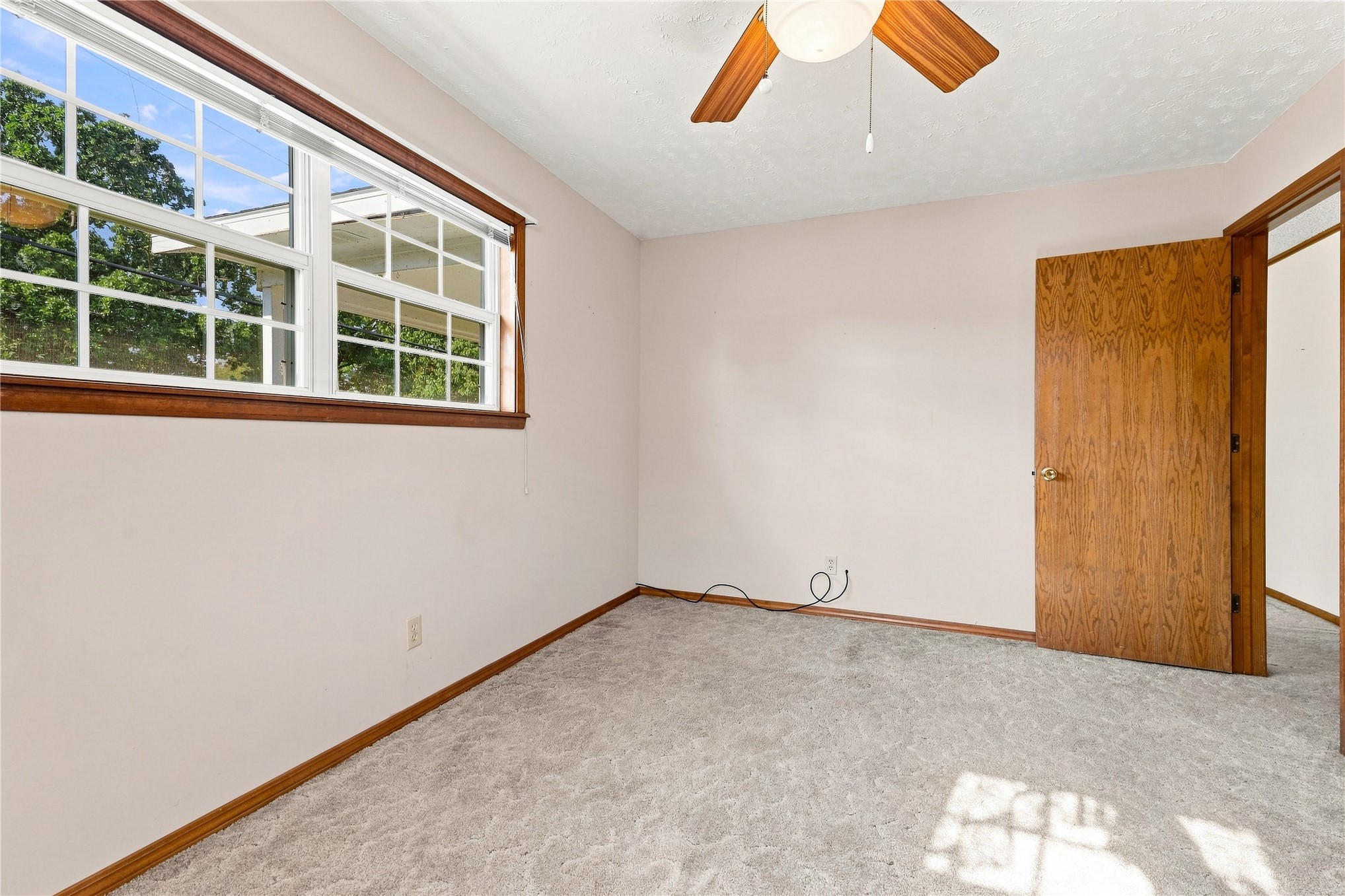 411 W Odle Street Property Photo 18