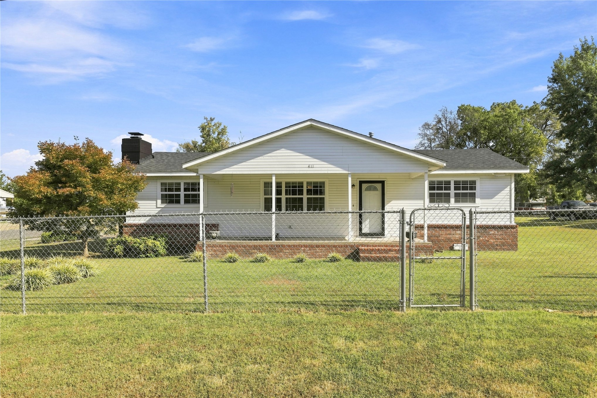 411 W Odle Street Property Photo 23