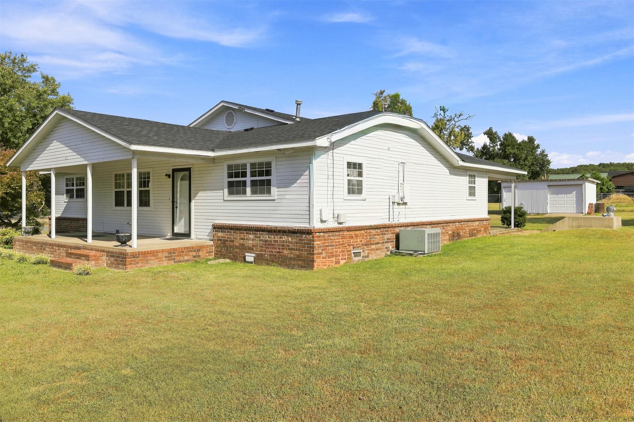 411 W Odle Street Property Photo 25