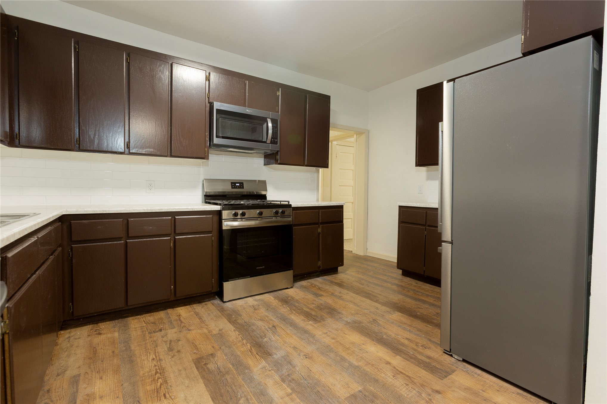 810 E Miami Avenue Property Photo 10