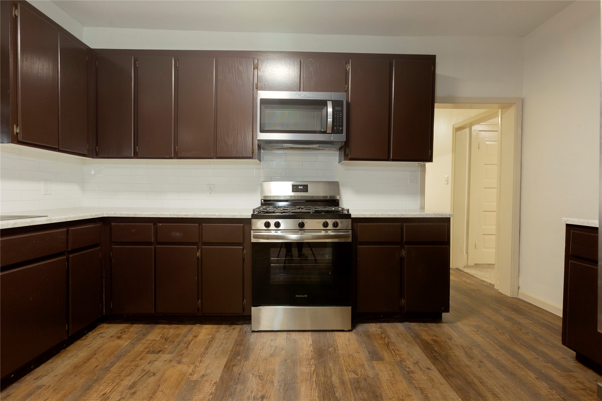 810 E Miami Avenue Property Photo 11