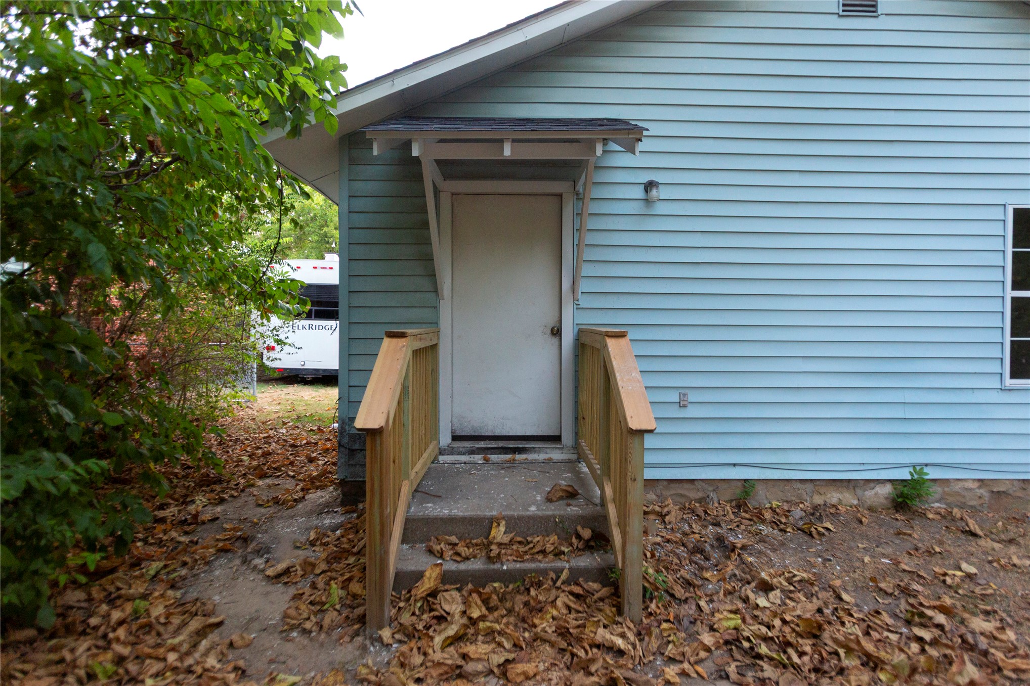 810 E Miami Avenue Property Photo 35