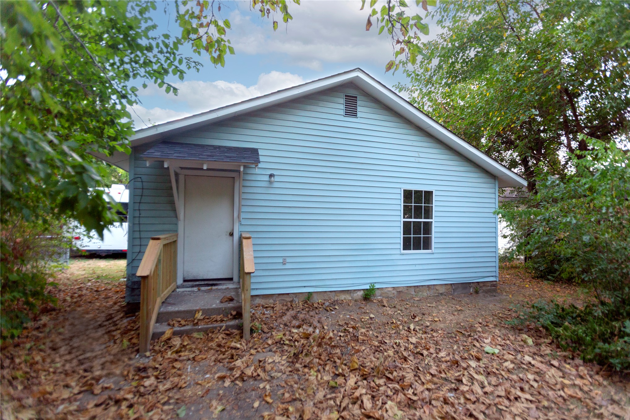 810 E Miami Avenue Property Photo 36