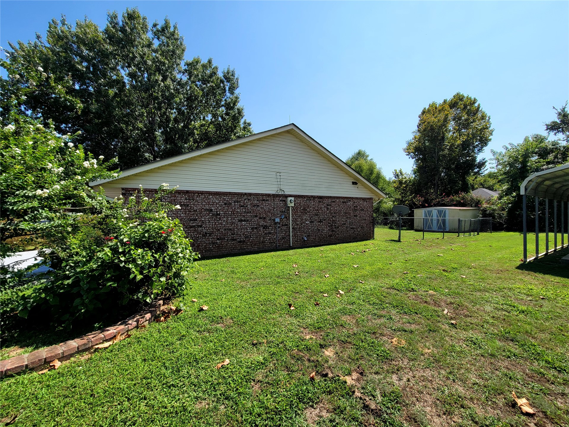 112 Meadowlark Property Photo 9