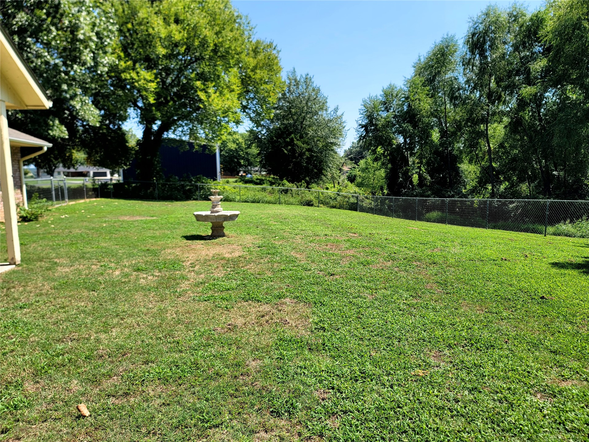 112 Meadowlark Property Photo 16